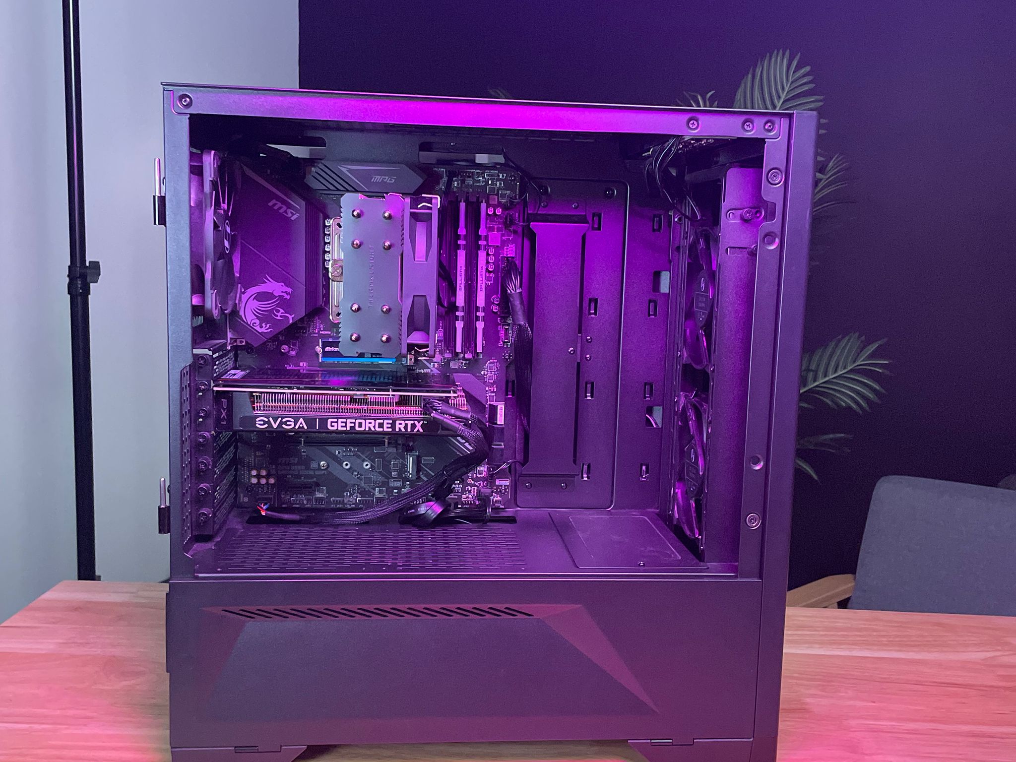 High-Performance Gaming PC: Ryzen 5 5600x, RTX 3060, 512GB NVMe SSD, 16GB RAM, RGB Tower