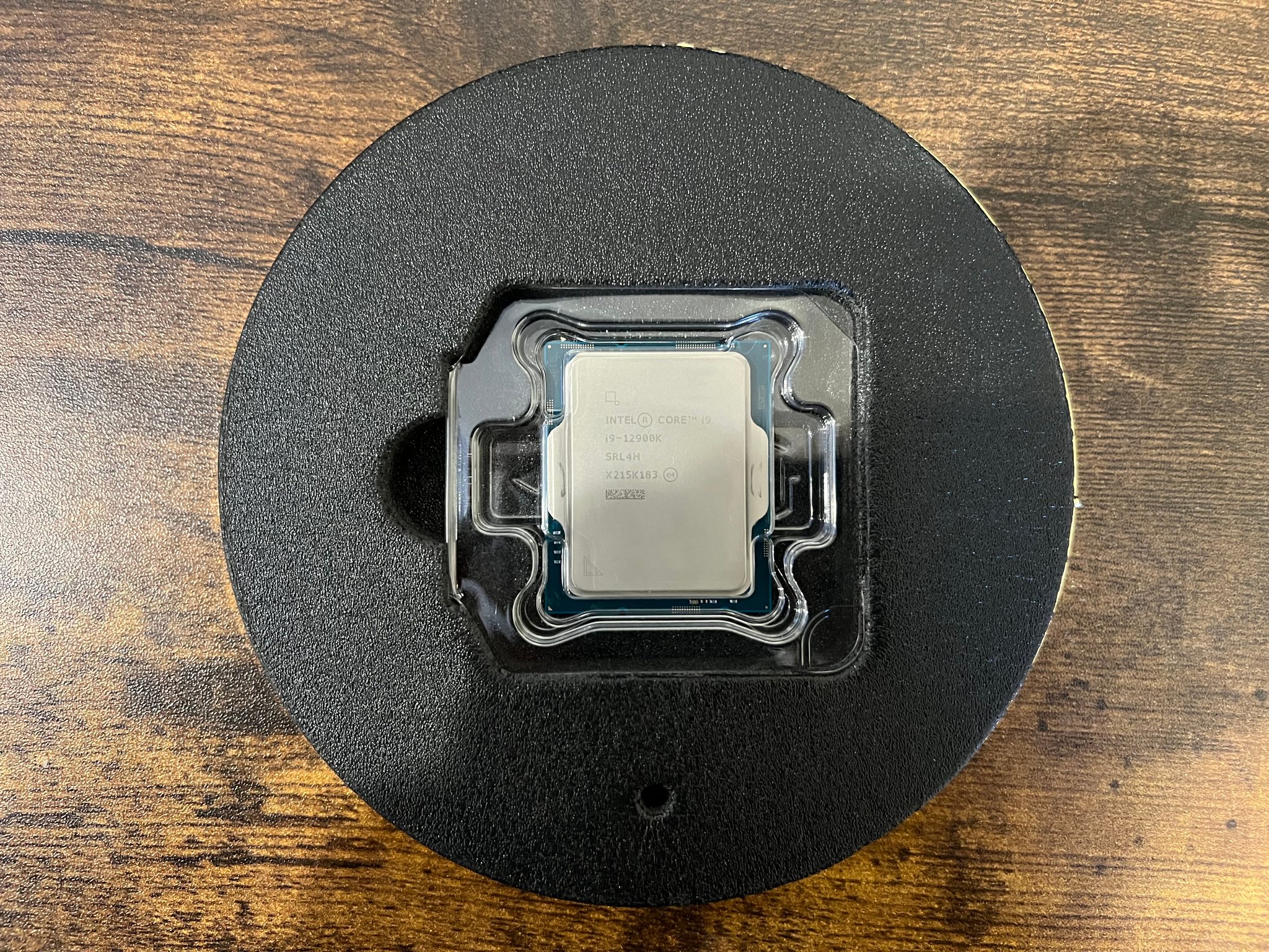 Intel Core i9-12900K 16 Cores, 24 Threads CPU