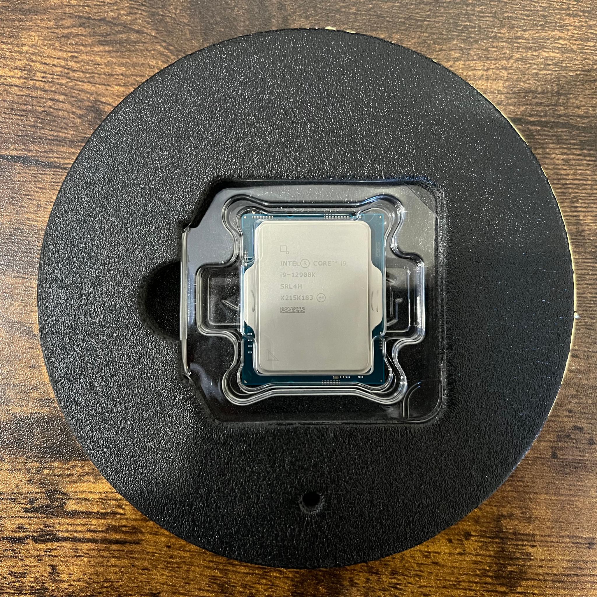 Intel Core i9-12900K 16 Cores, 24 Threads CPU