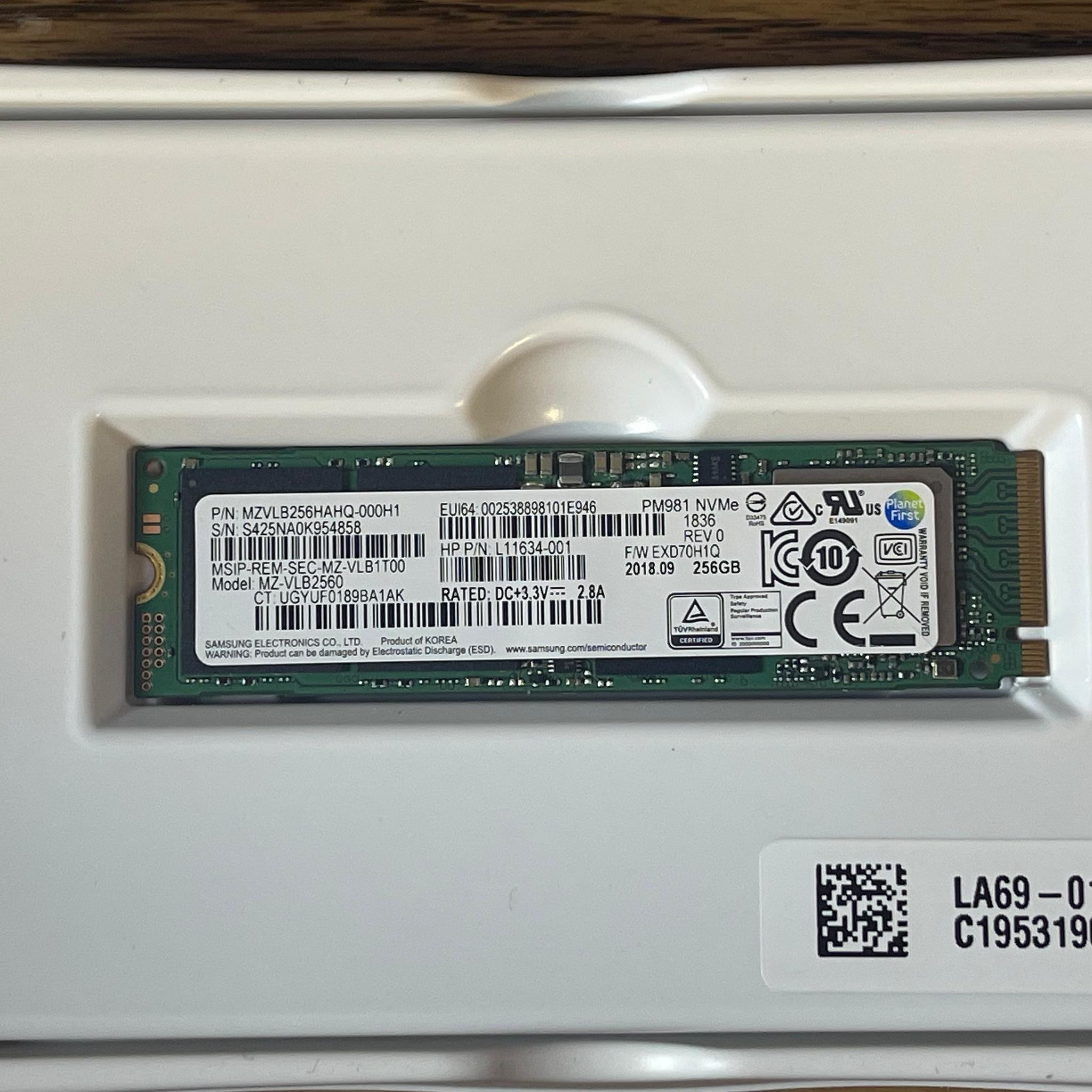 Used, Samsung PM981 256GB NVMe M.2 SSD