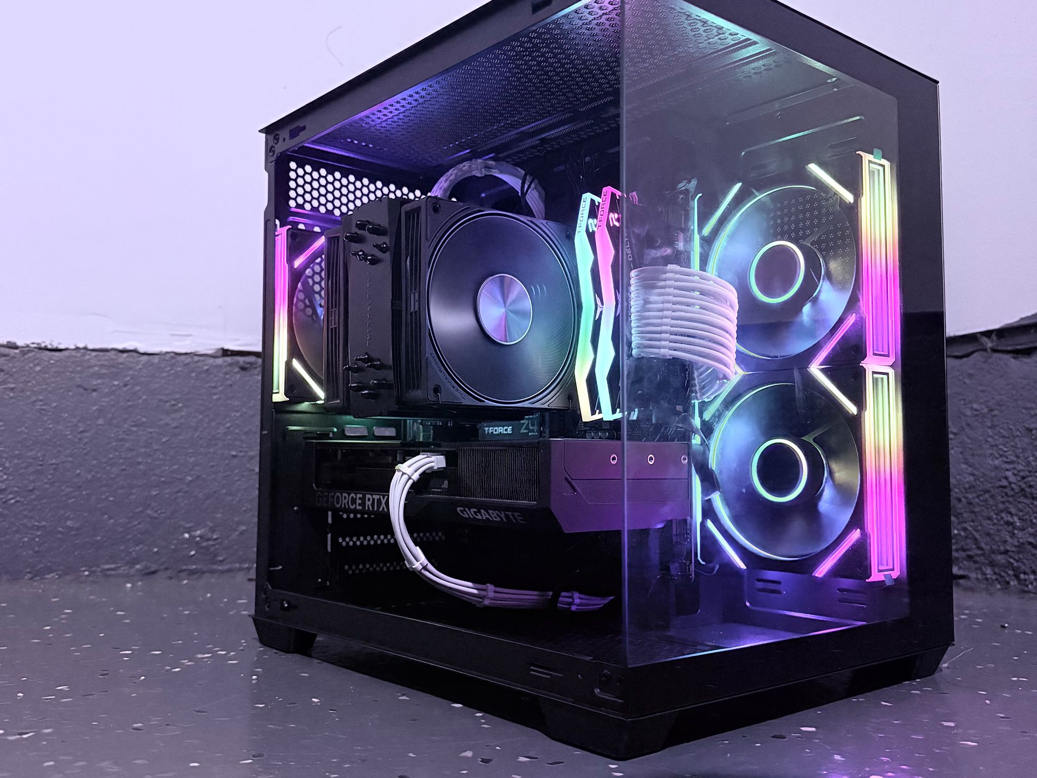 ⚫️"Spectral Mirage"🌈 | 1440p Gaming | Ryzen 7 7800X3D | RTX 4070 Super | 32GB DDR5 | 2TB SSD