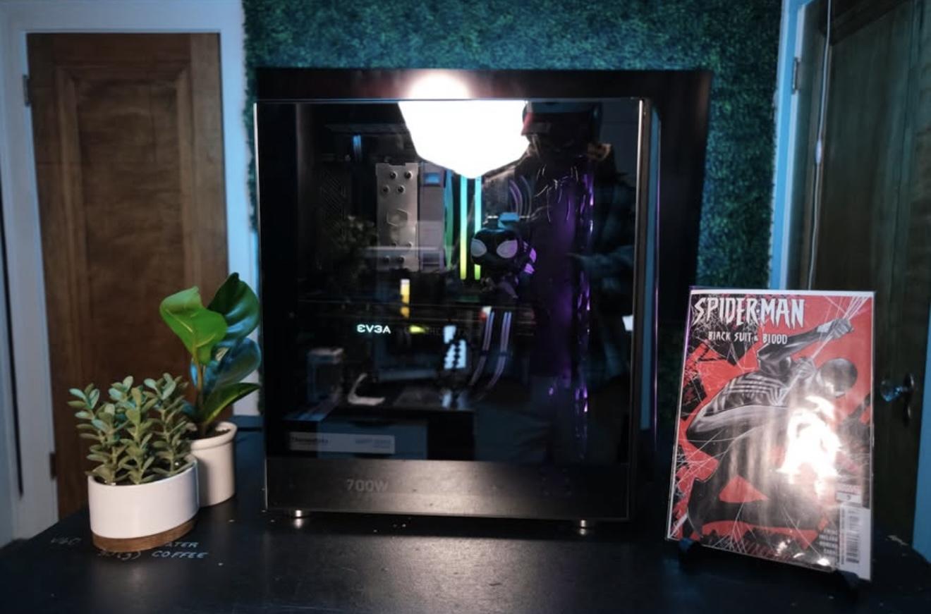 WONDERFUL Black and White spider-Man RGB Gaming PC