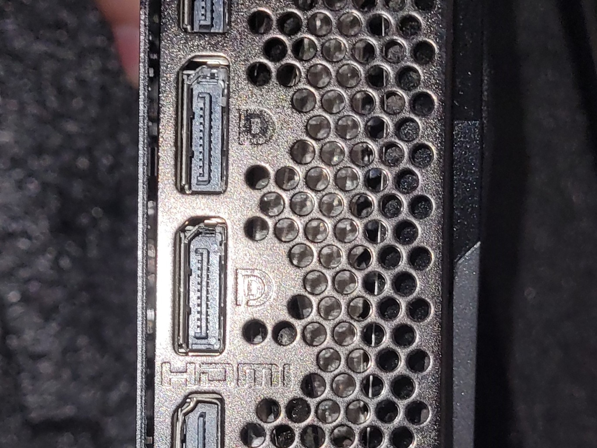 3060ti  ( NVIDIA MSI 3060 Ti Gaming X LHR Dual-Fan 8GB )