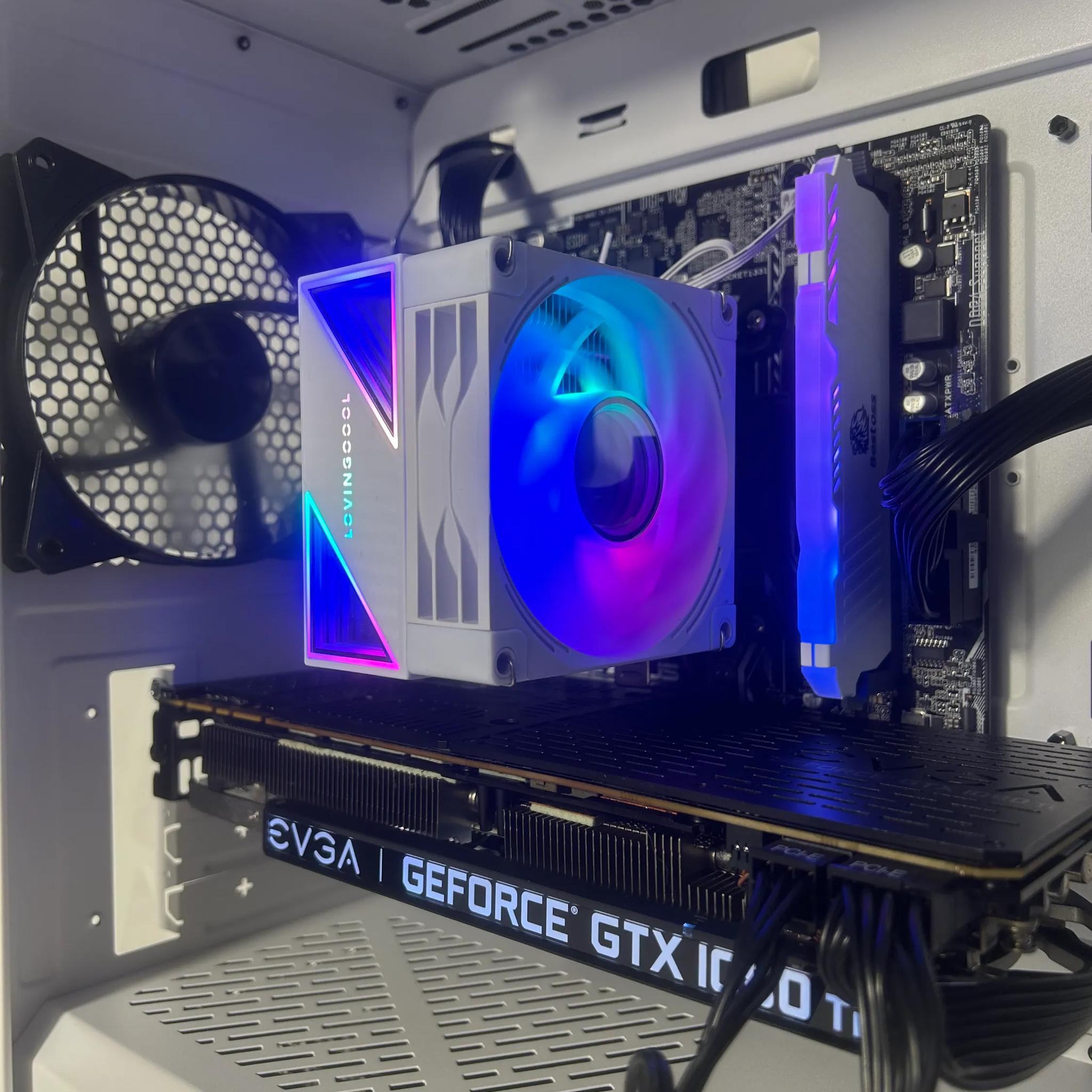 🧊🥶EXT PC - Ryzen 5 2600, GTX 1080 Ti, 16GB, 1TB SSD🥶🧊