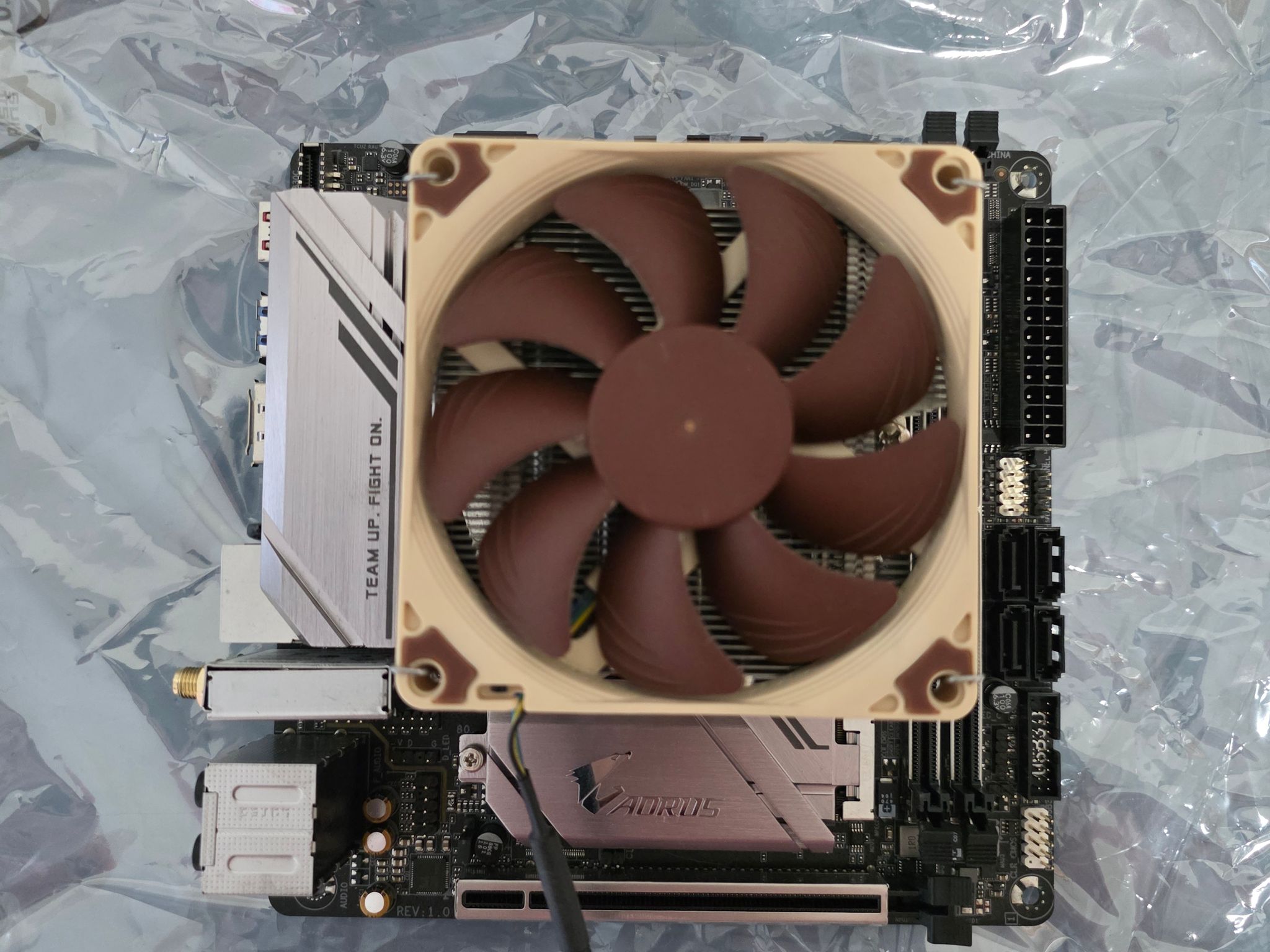 SFF Bundle: Intel i7-8700K + Gigabyte Z390 I Aorus Pro WiFi +