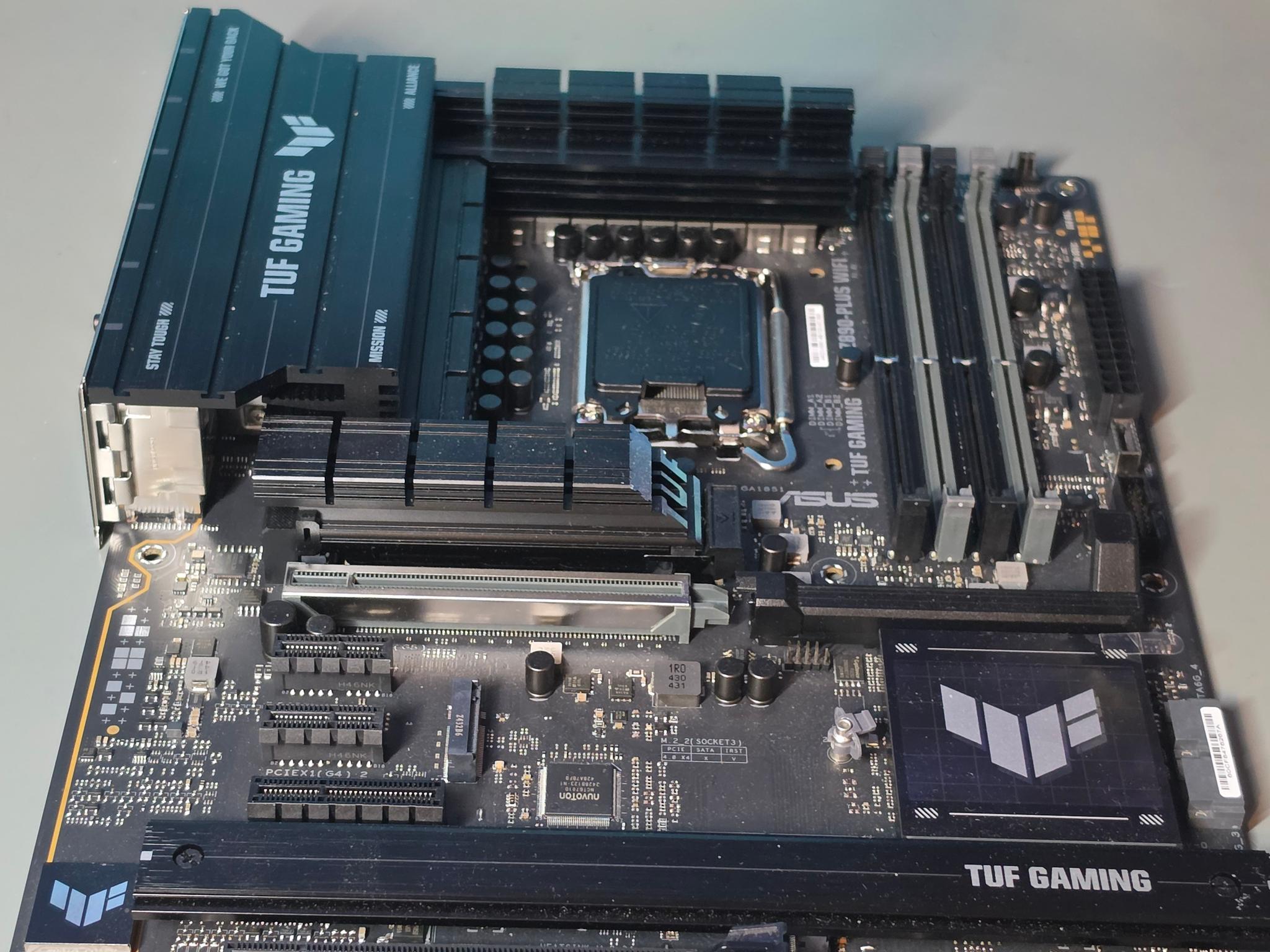 ASUS TUF GAMING Z890-PLUS WIFI *READ*
