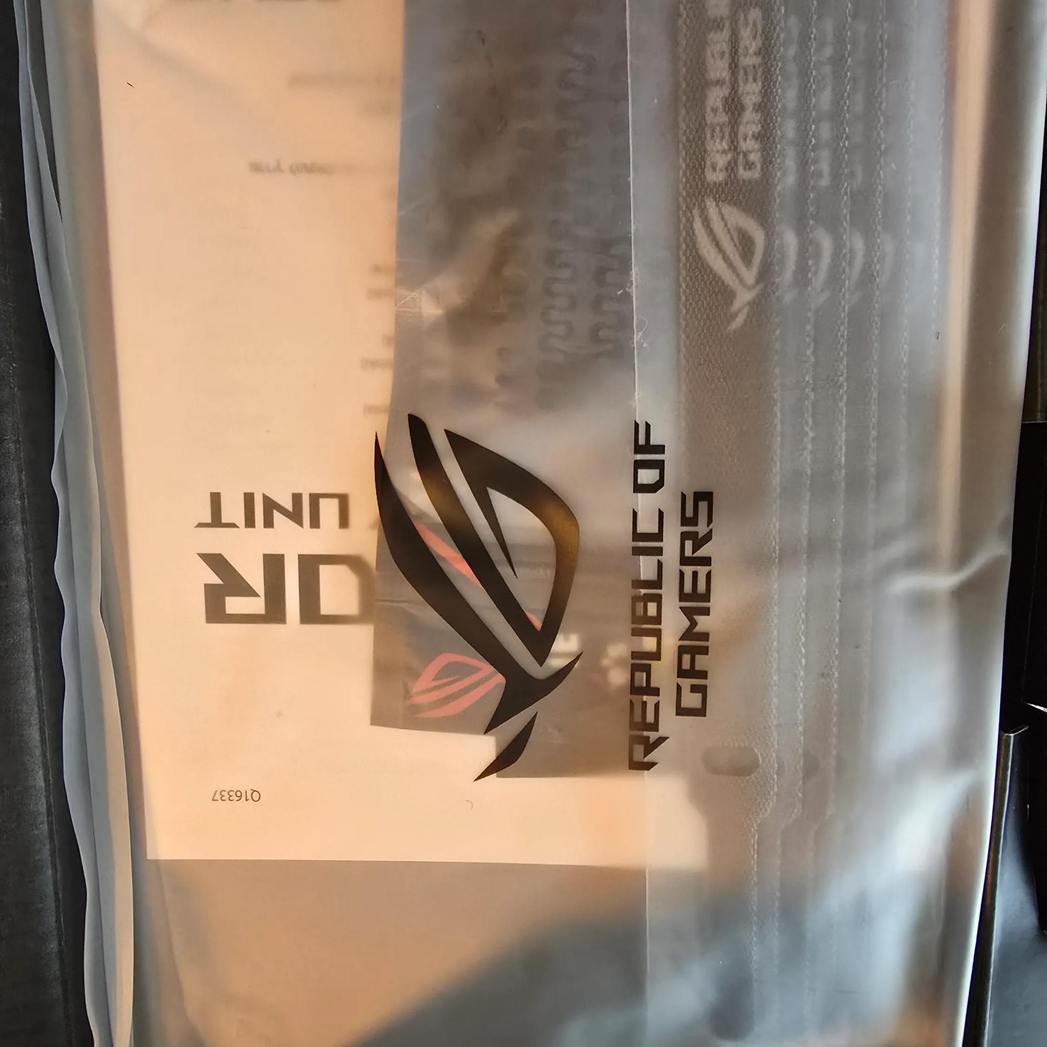 ASUS ROG Thor 1200w PSU