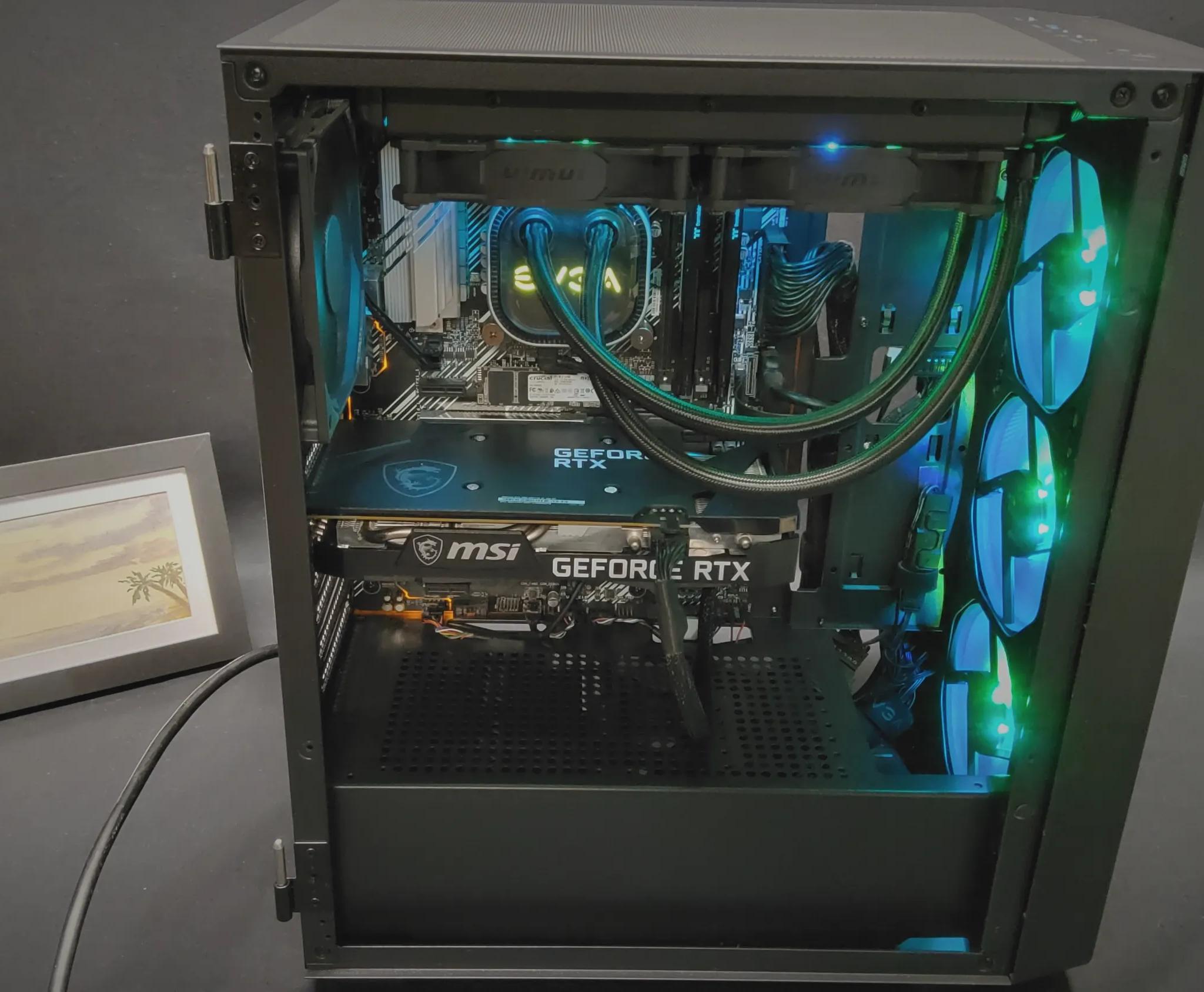 Intel i9 10900k Liquid Cooled - MSI RTX 3060