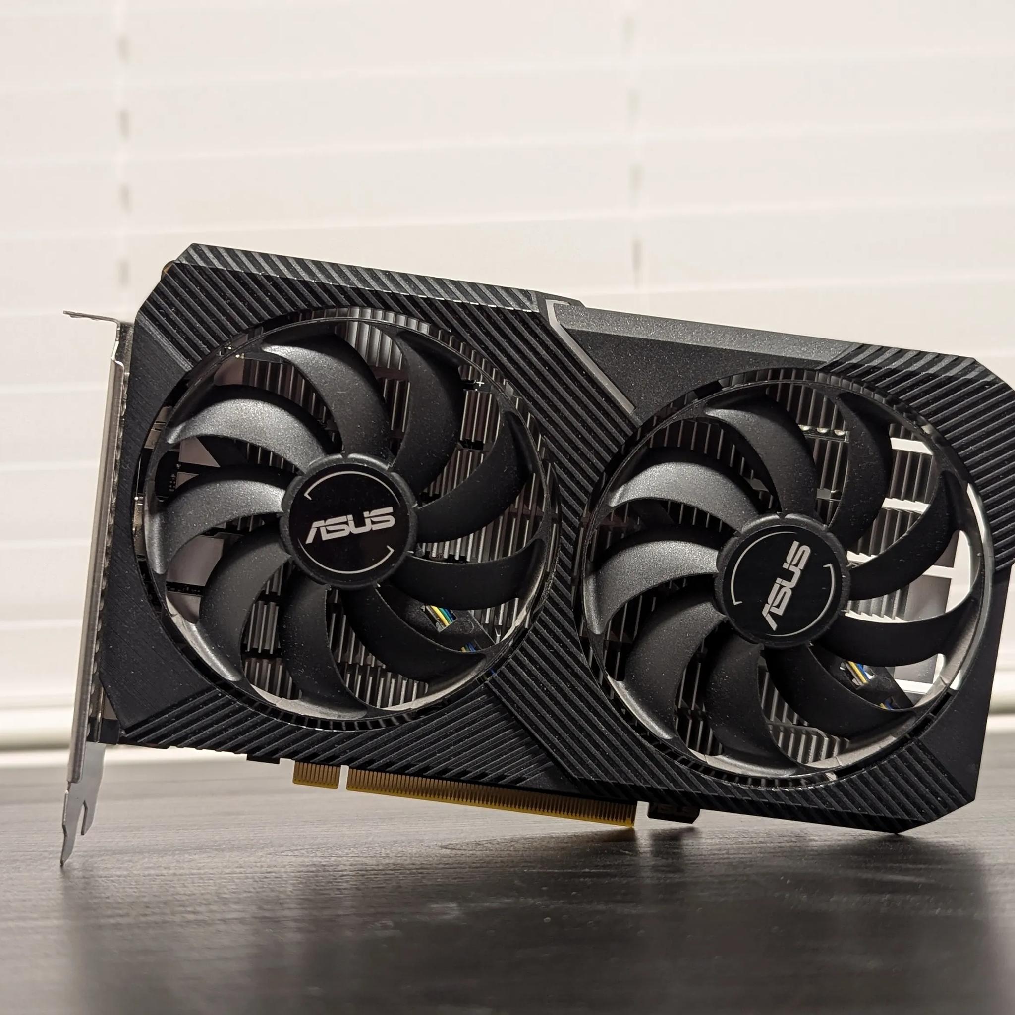Nvidia Asus GTX 1650 4GB 6DDR6 - Original Box Included!