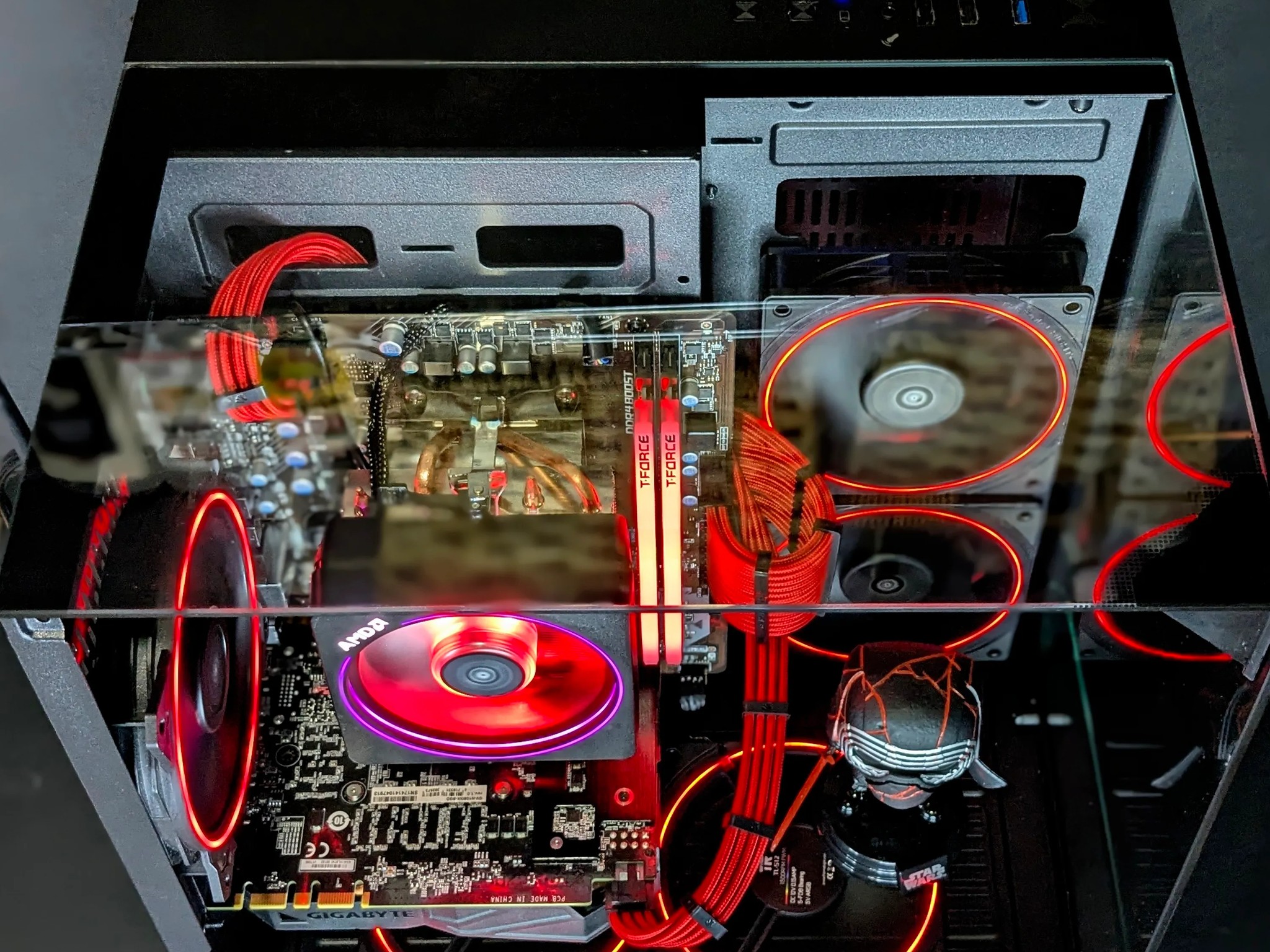 🔴The Supreme Leader⚫️GTX 1080 8GB⚫️Ryzen 5⚫️16GB TFORCE RAM⚫️1TB NVMe⚫️Windows 11(Fully Activated)
