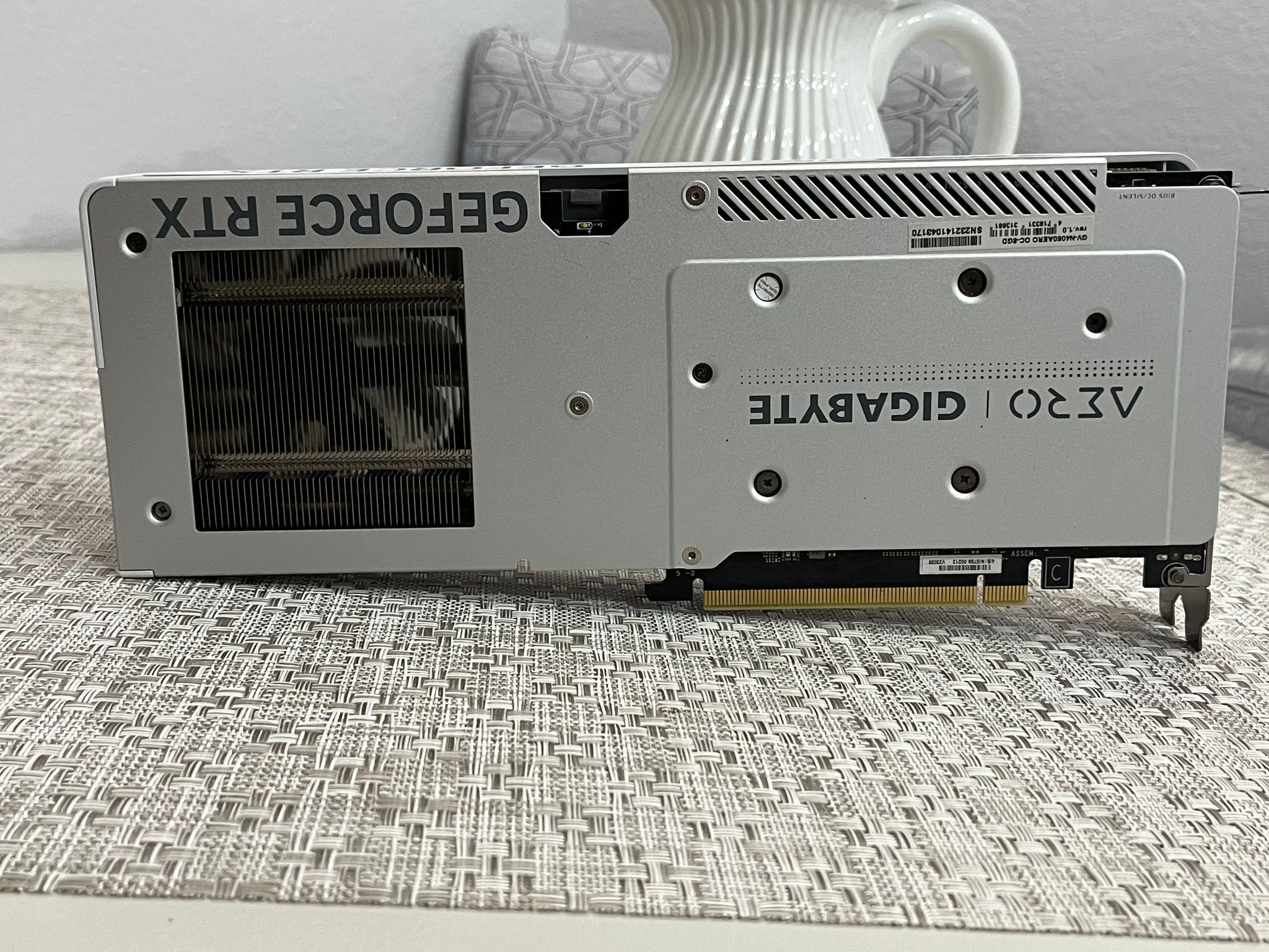 Gigabyte AERO OC GeForce RTX 4060