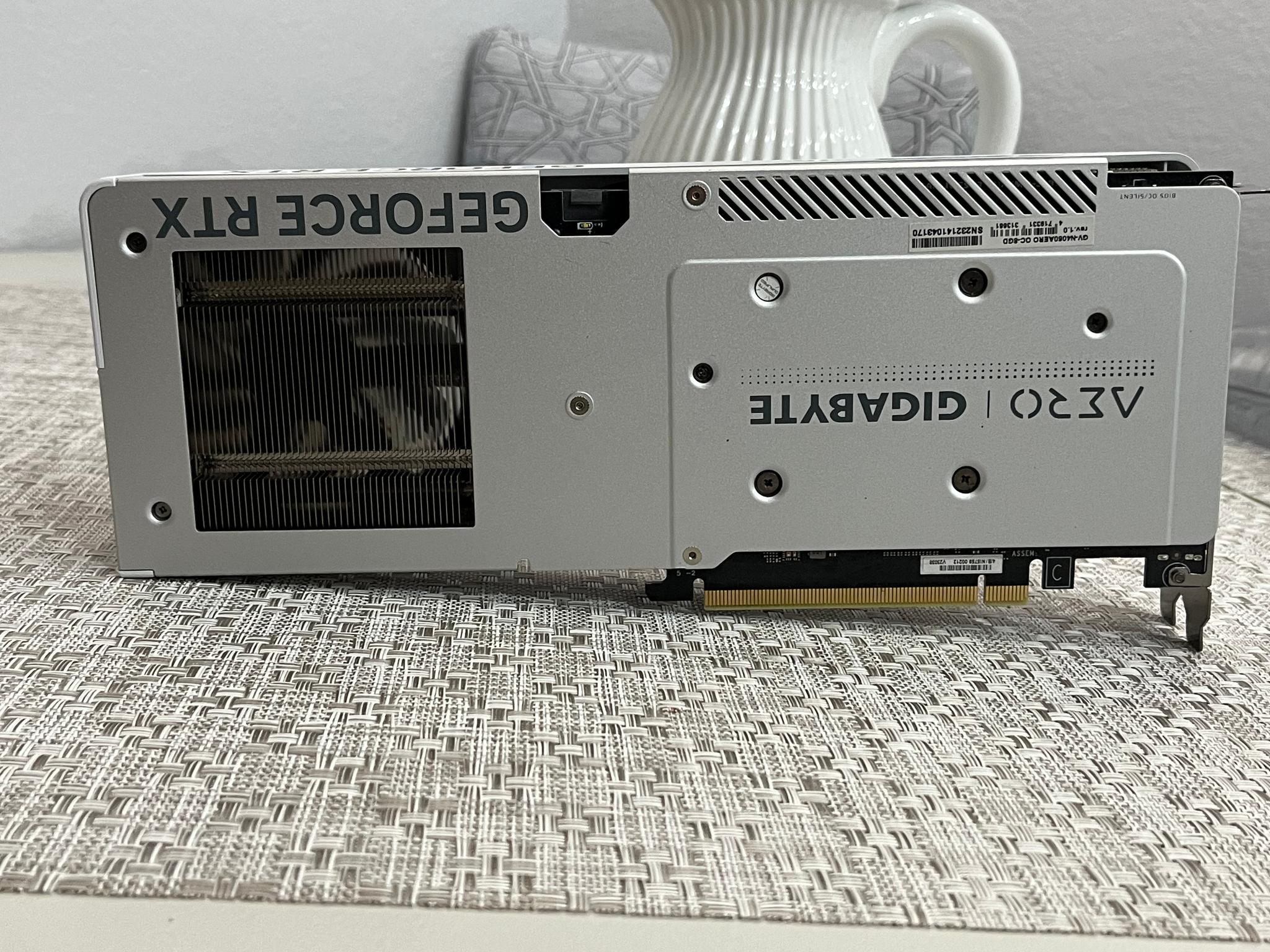 GIGABYTE AERO OC GeForce RTX 4060 - Image 5