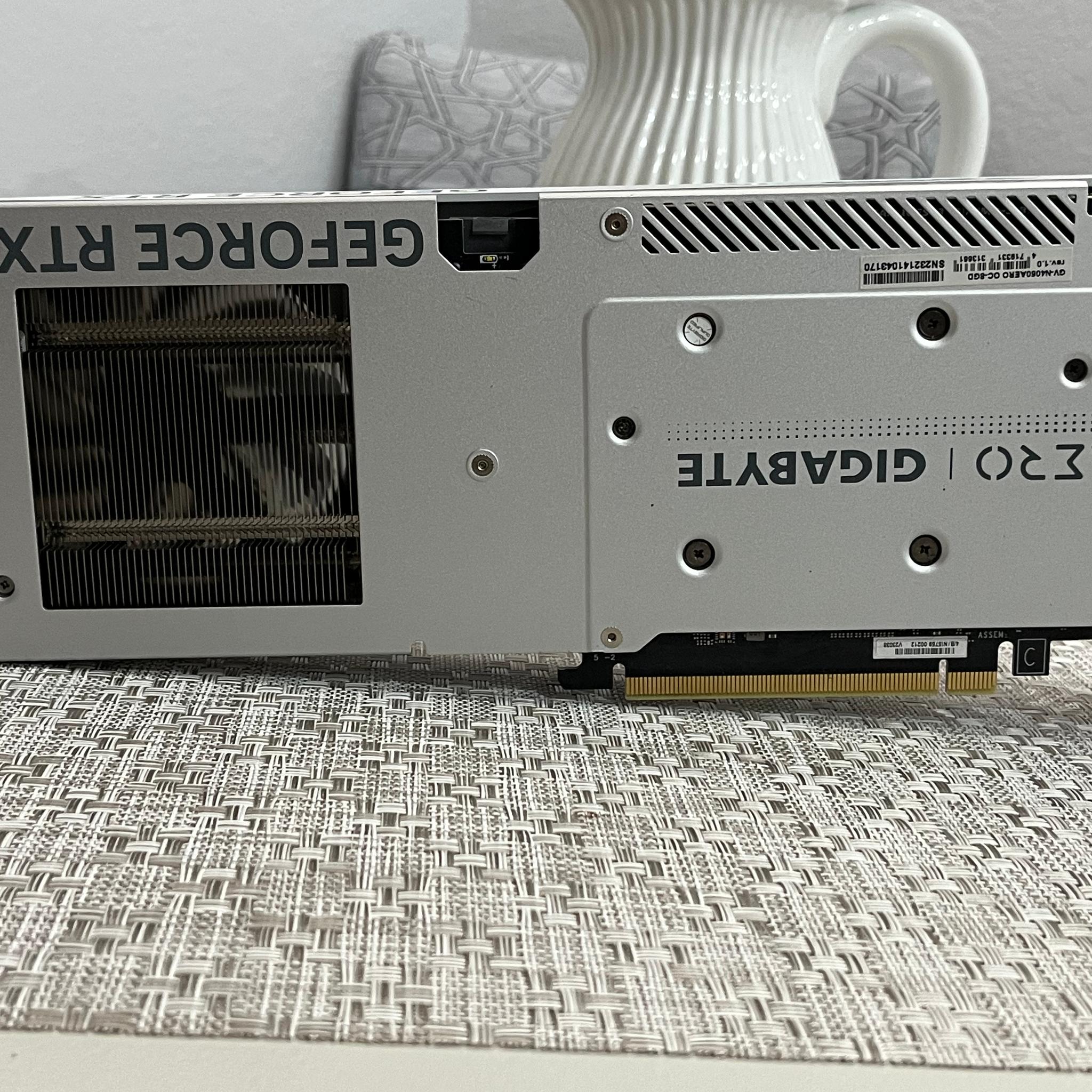 Gigabyte AERO OC GeForce RTX 4060