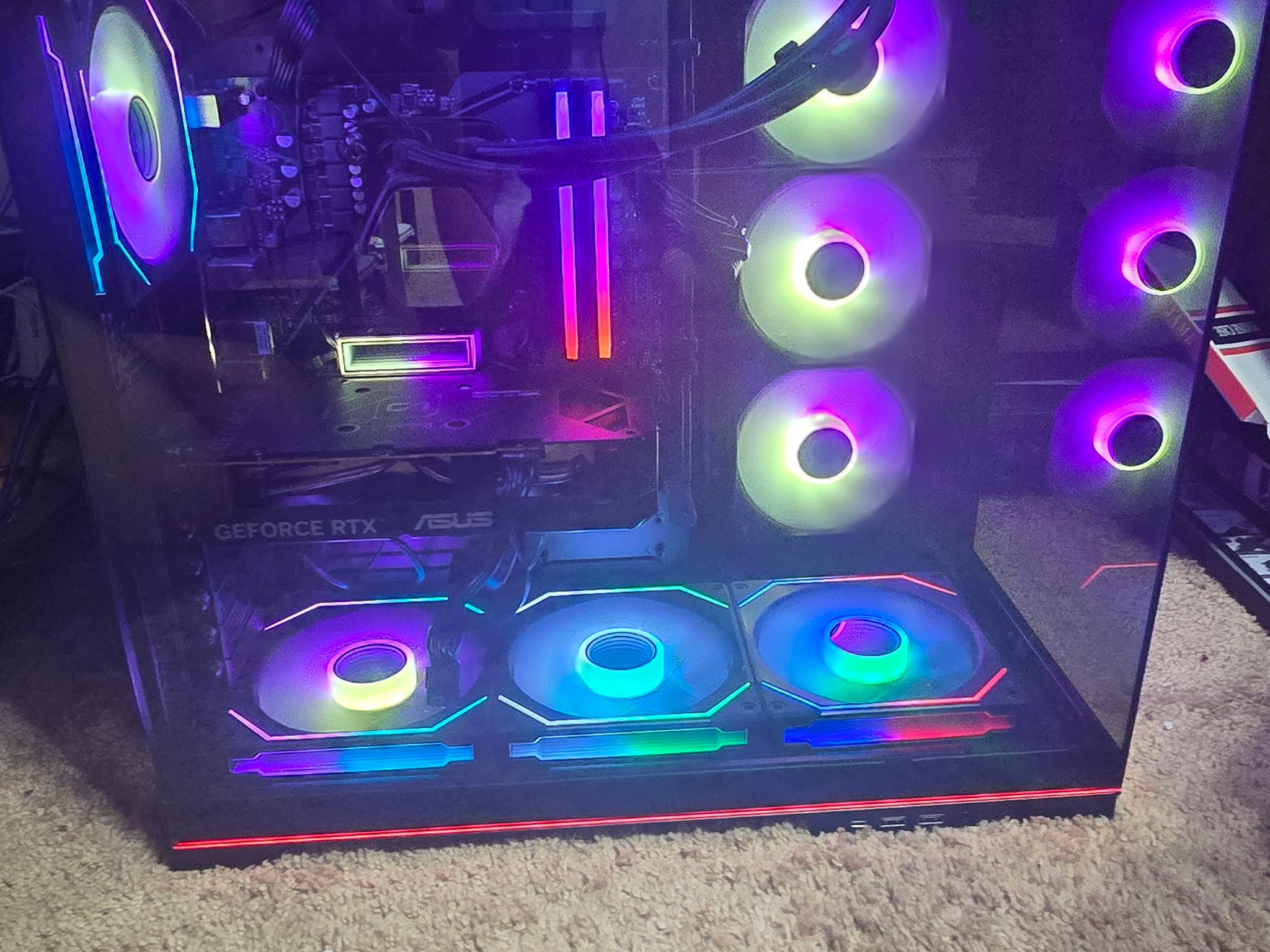 RYZEN 5, 32 GB RAM, 1 TB M.2 SSD, RTX 5060