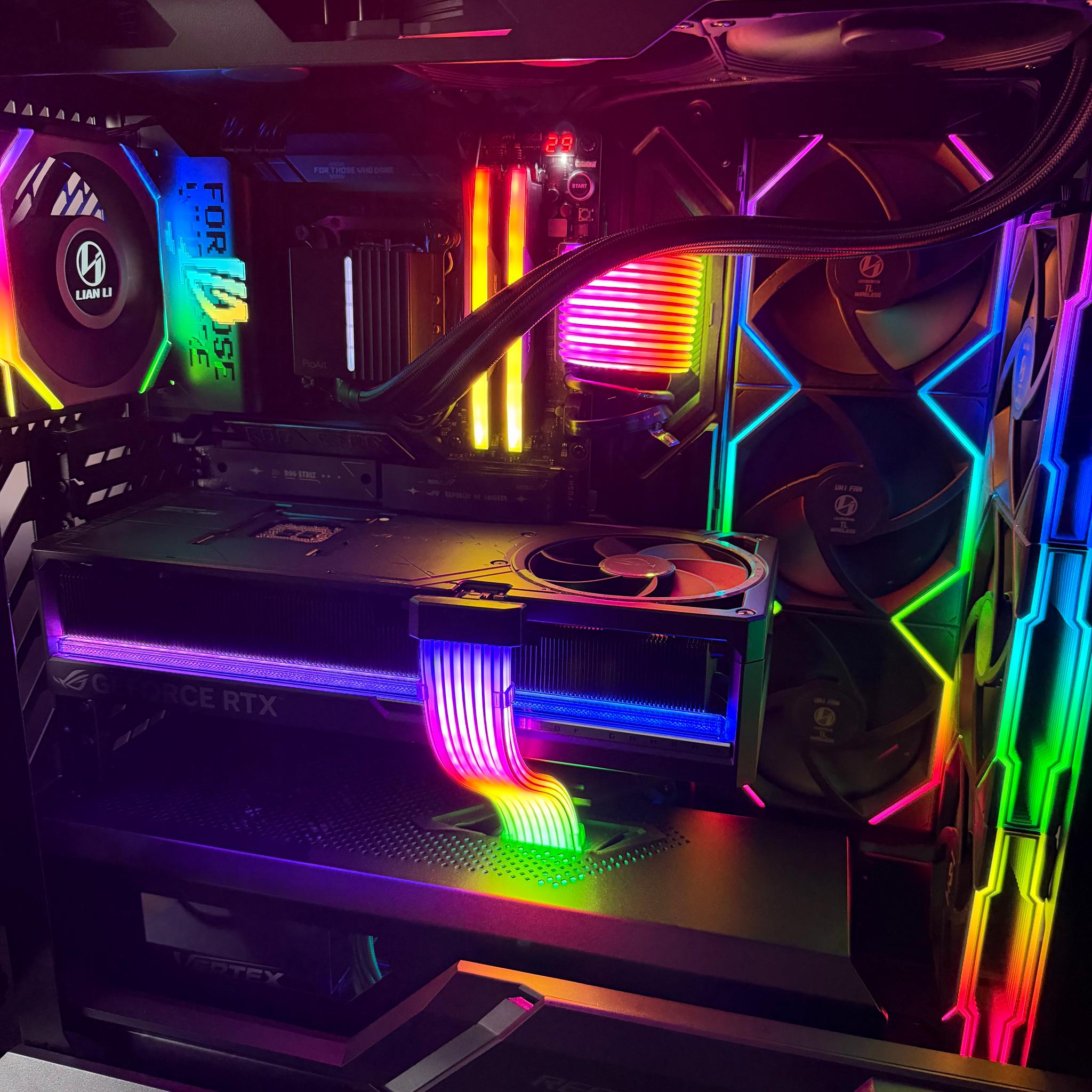 Asus Astral RTX 5090 OC 32GB + AMD Ryzen 9 9950X3D