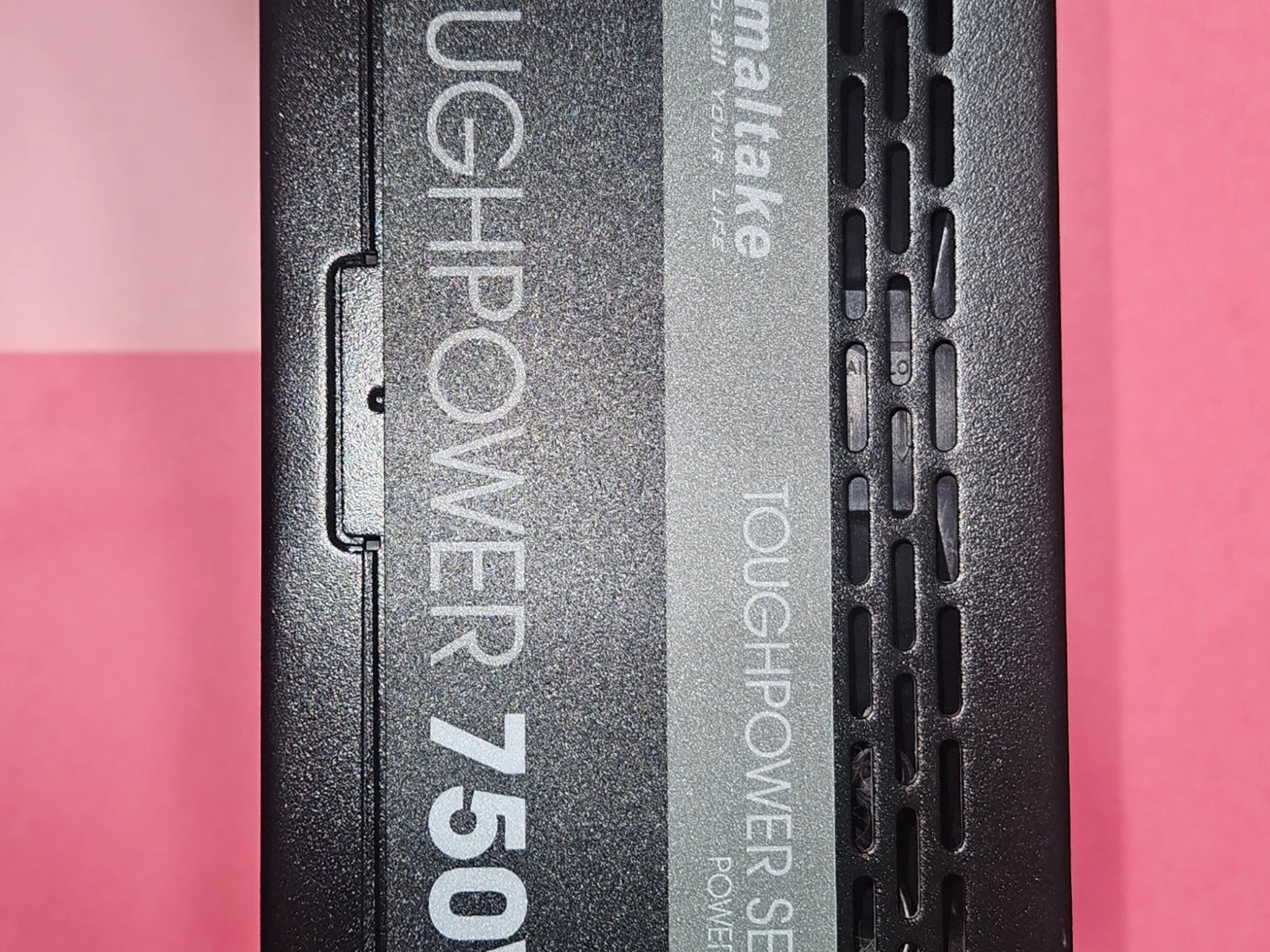 Thermaltake Toughpower 750W 80+Gold Semi-Modular PSU