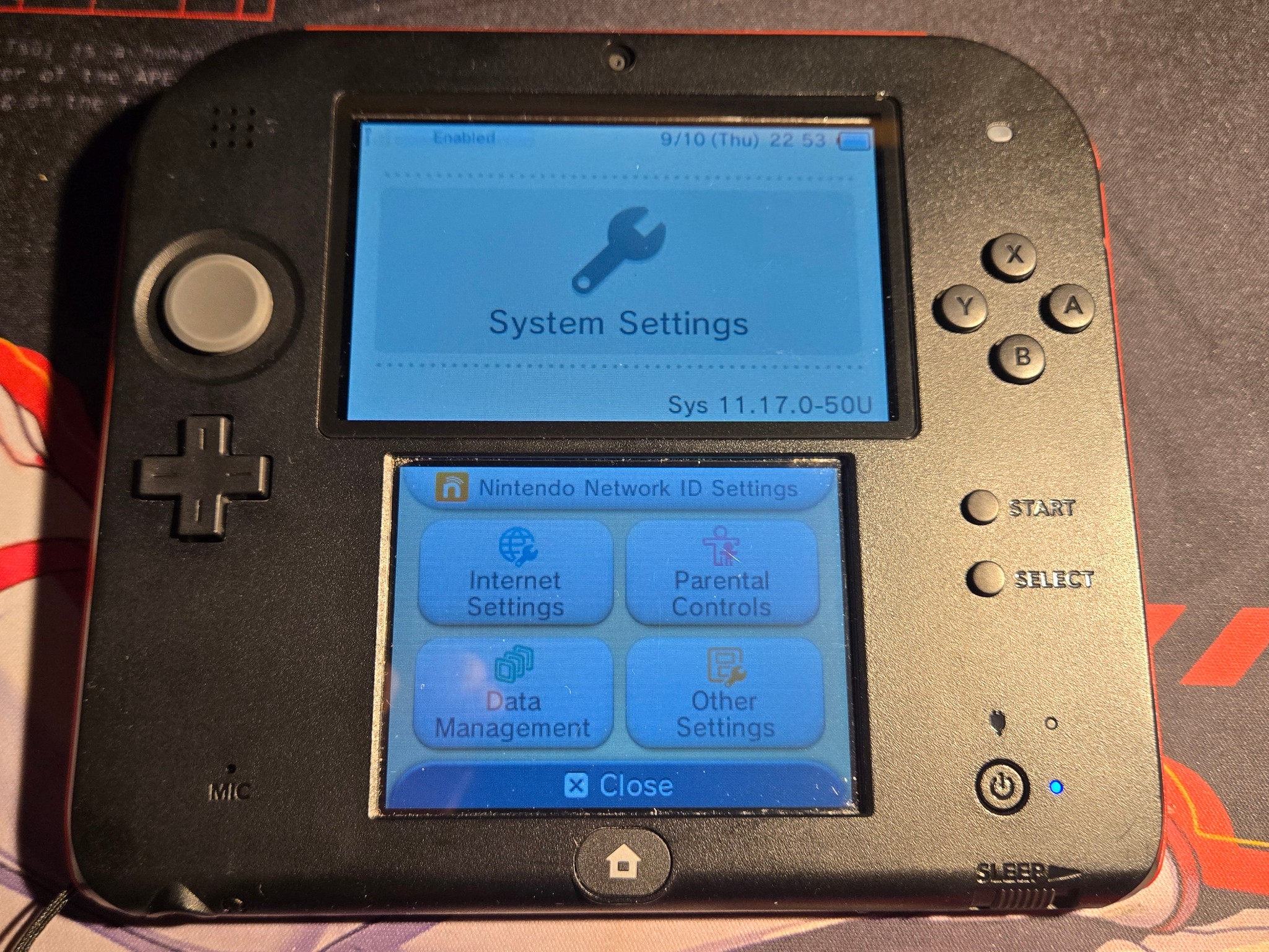 CUSTOM REFURBISHED Nintendo 2DS Black/Red Handheld Console, Mario Kart 7 Edition