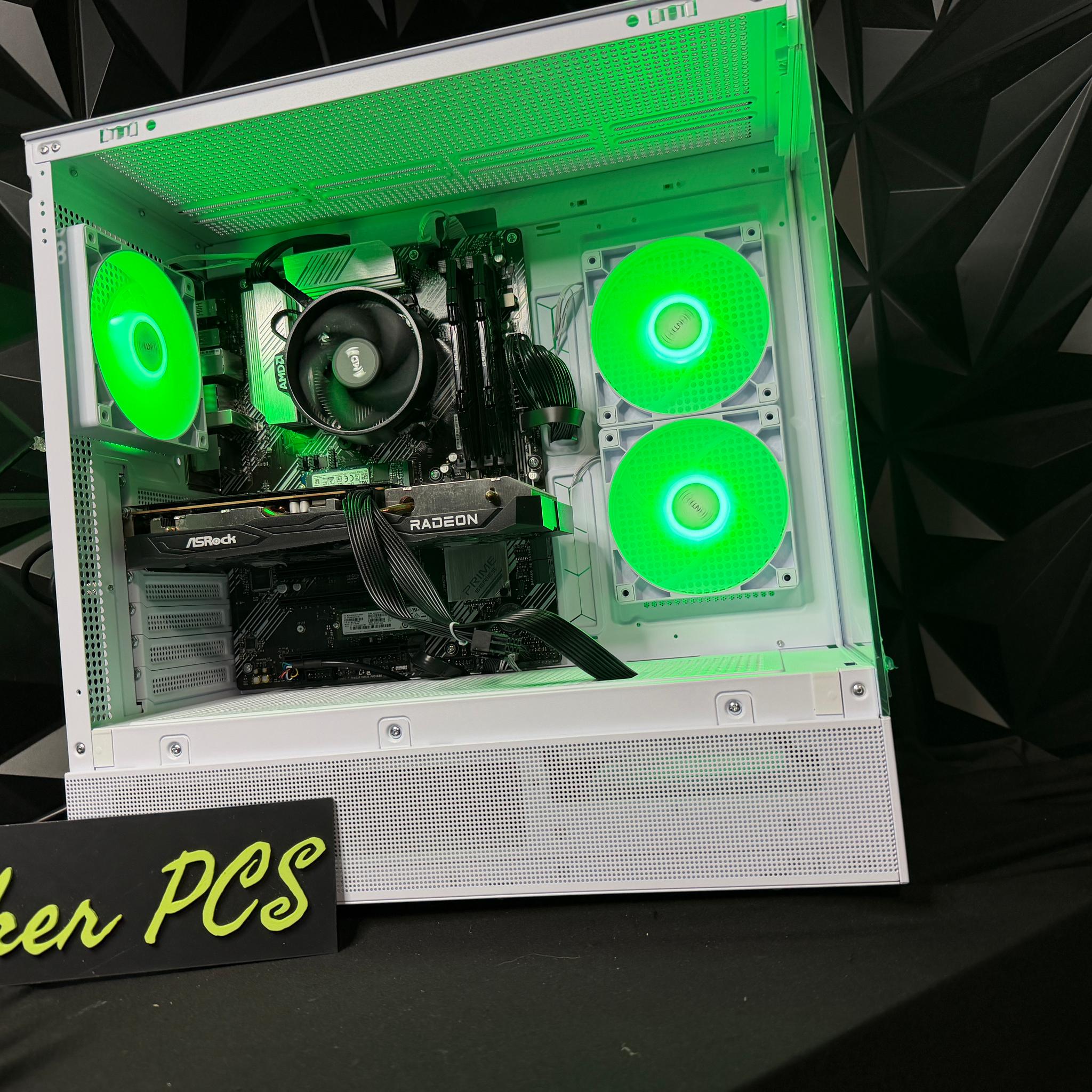 💥💸 THE BUDGET BANGER 💸💥 Ryzen 5 5500| RX 6600| 16 GB DDR4| 500 GB NVMe| 650 Gold PSU