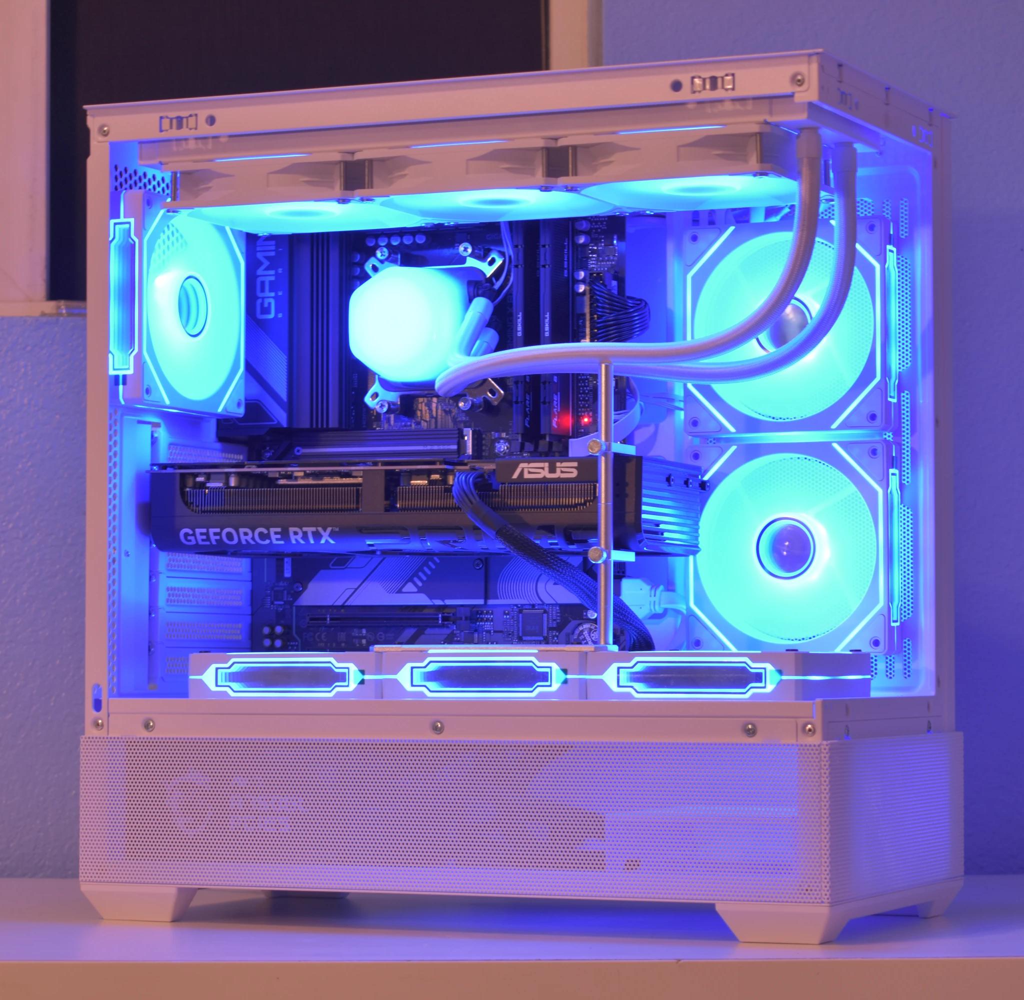 🚀High End Gamer🚀 Ryzen 7 9800X3D | RTX 5070ti 16GB | 32GB DDR5