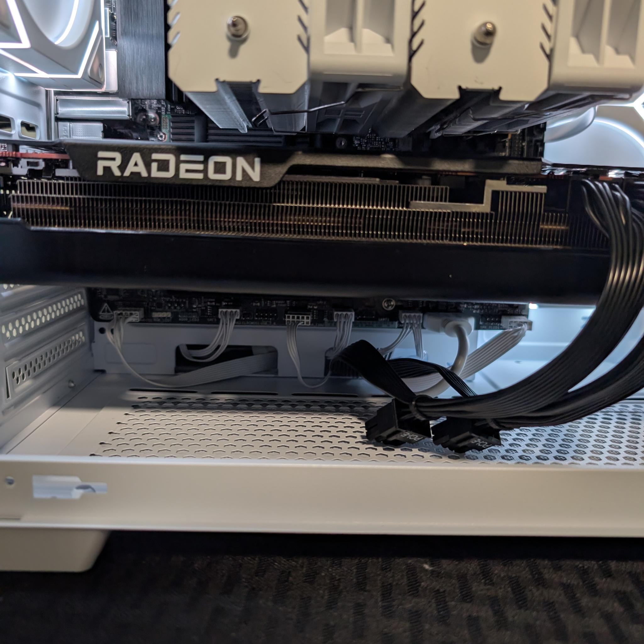 RX 7900 GRE 16GBvram-Ryzen 5 7500x3d-32 GB DDR5 6000-1 TB NVME Premium Gaming PC