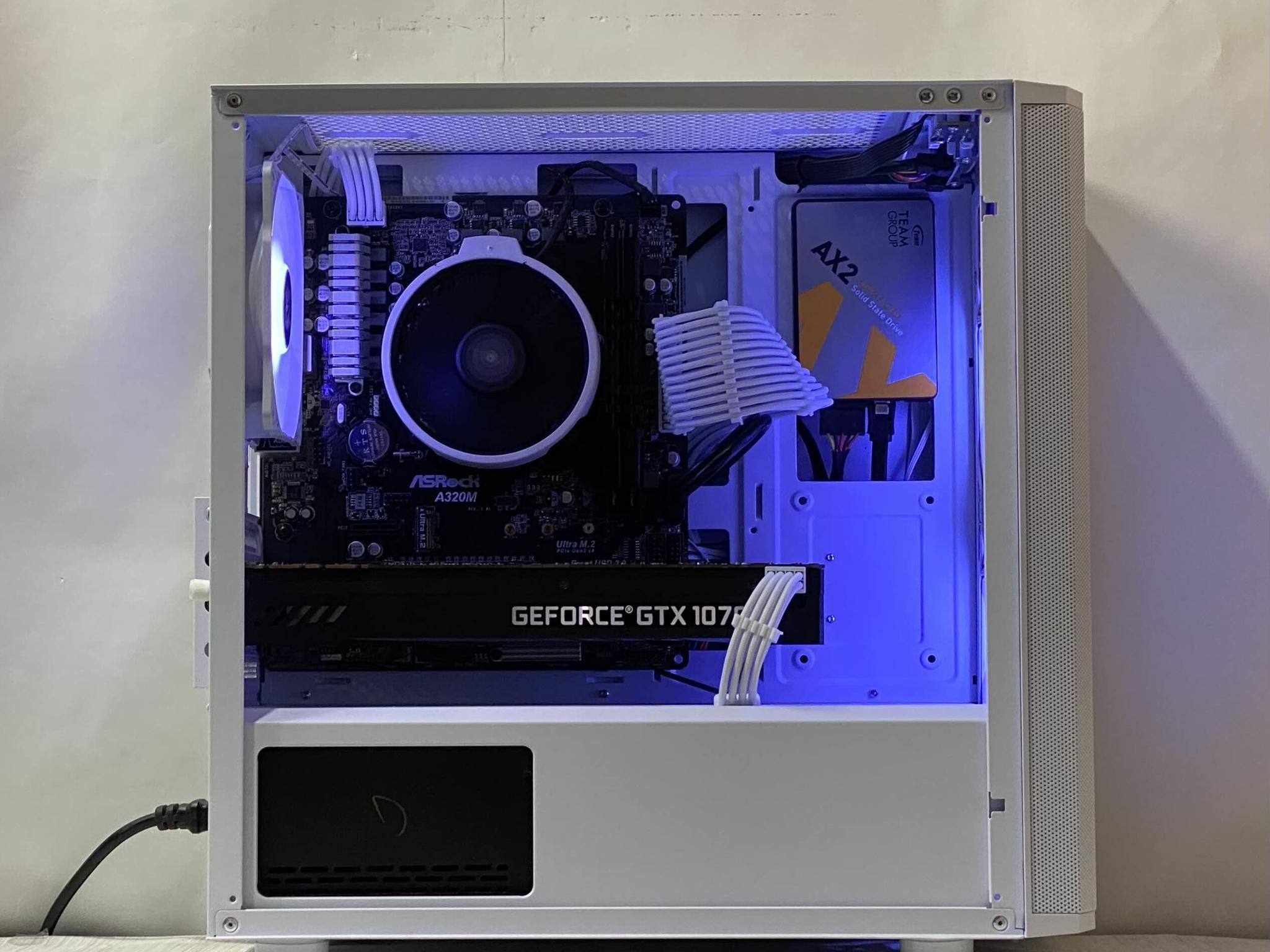 GTX 1070, Ryzen 5, 16GB DDR4, 512GB SSD, WiFi - Gaming PC