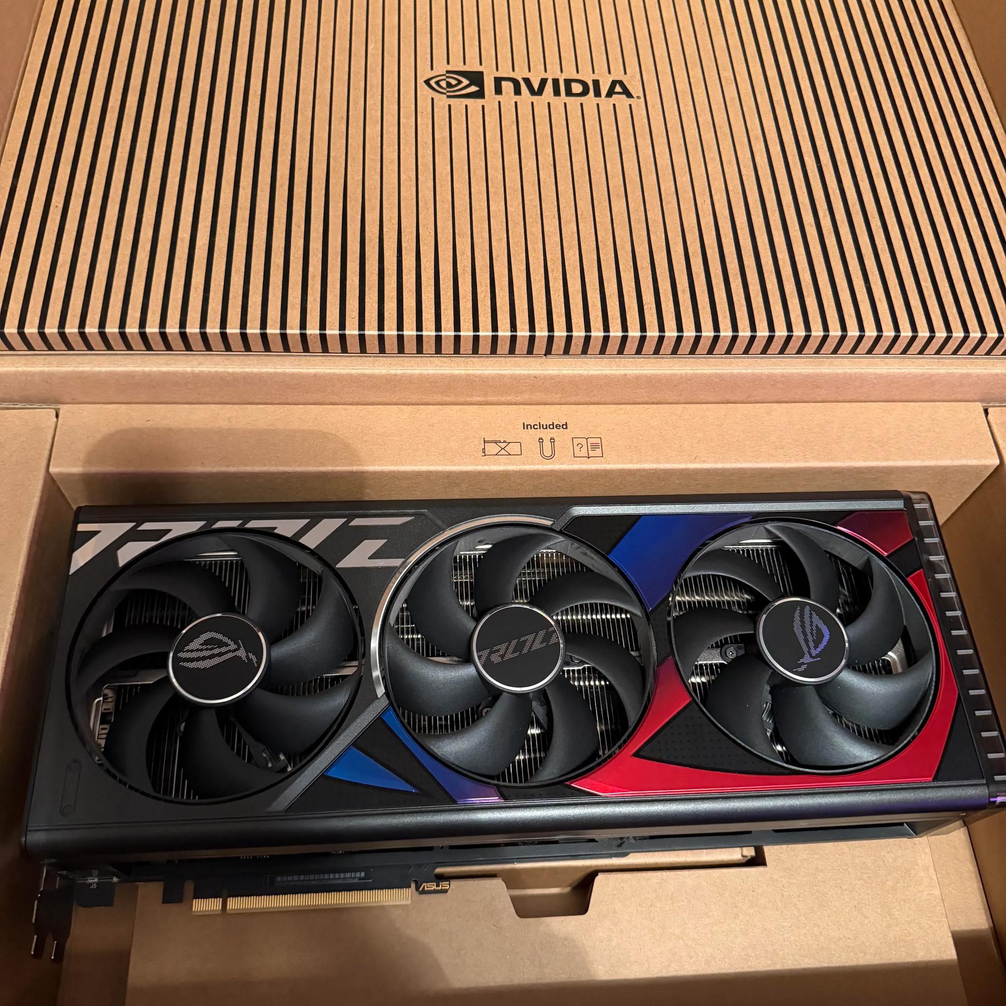 Asus ROG 4090
