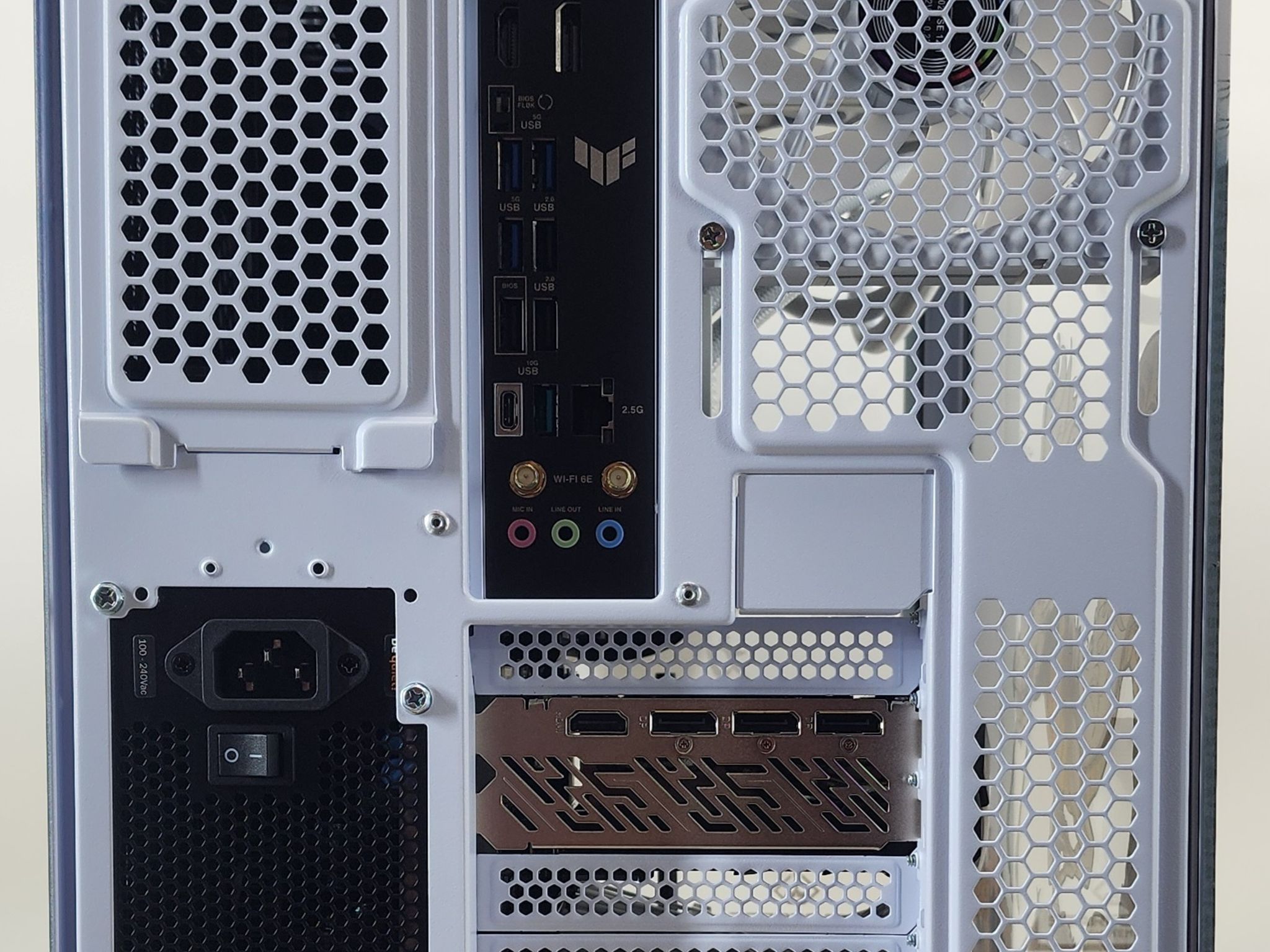 Gaming PC Ryzen 7 9700X 16GB RAM 1TB SSD RX 9070 16GB Windows 11 Computer