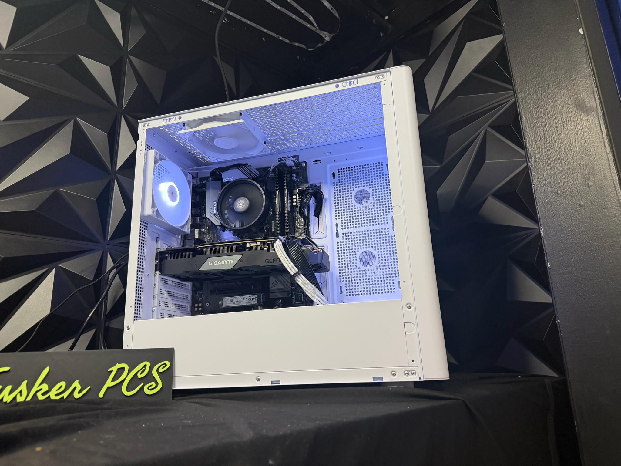 🌲🔥 WOOD DADDY 5570S 🔥🌲 Ryzen 5 5500| RTX 2070 Super| 16 GB DDR4| 750GB NVMe| 650W PSU