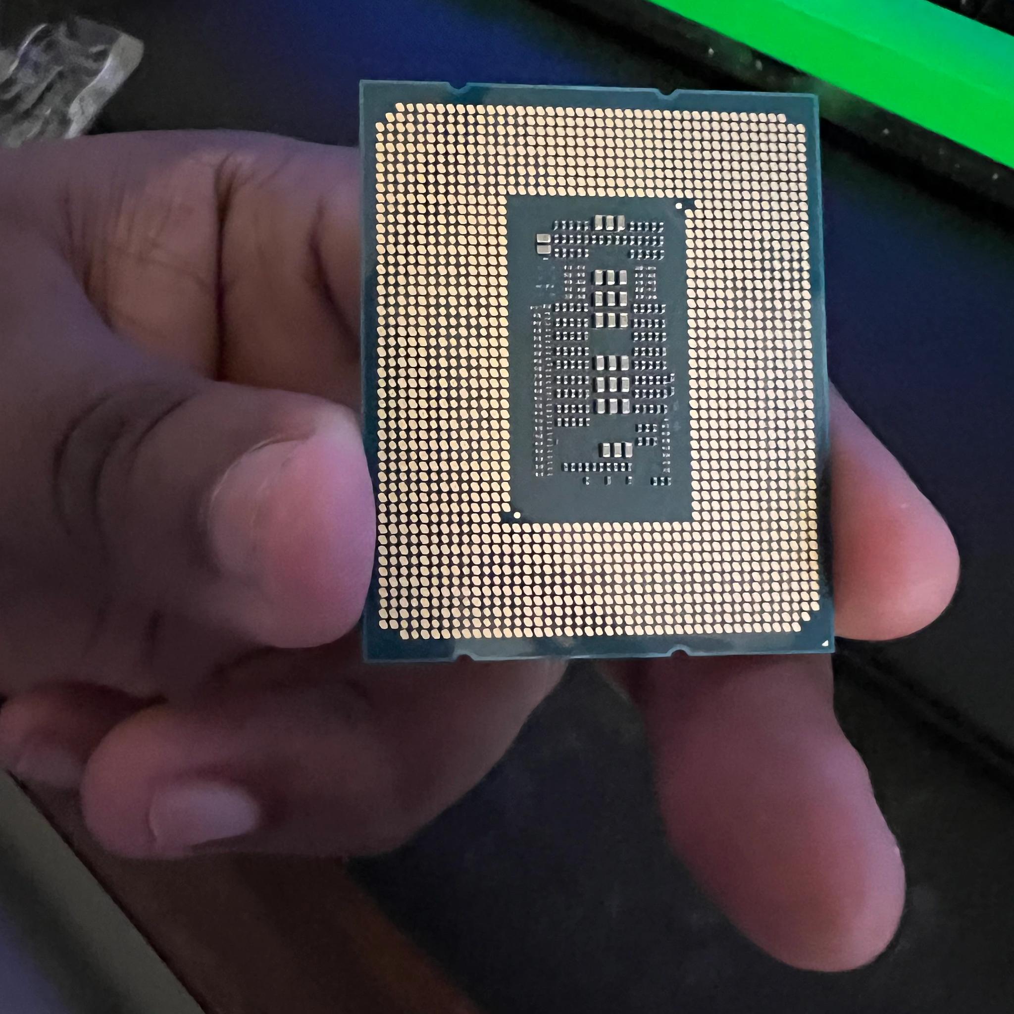 Intel i7-12700K CPU (LGA1700) -USED-