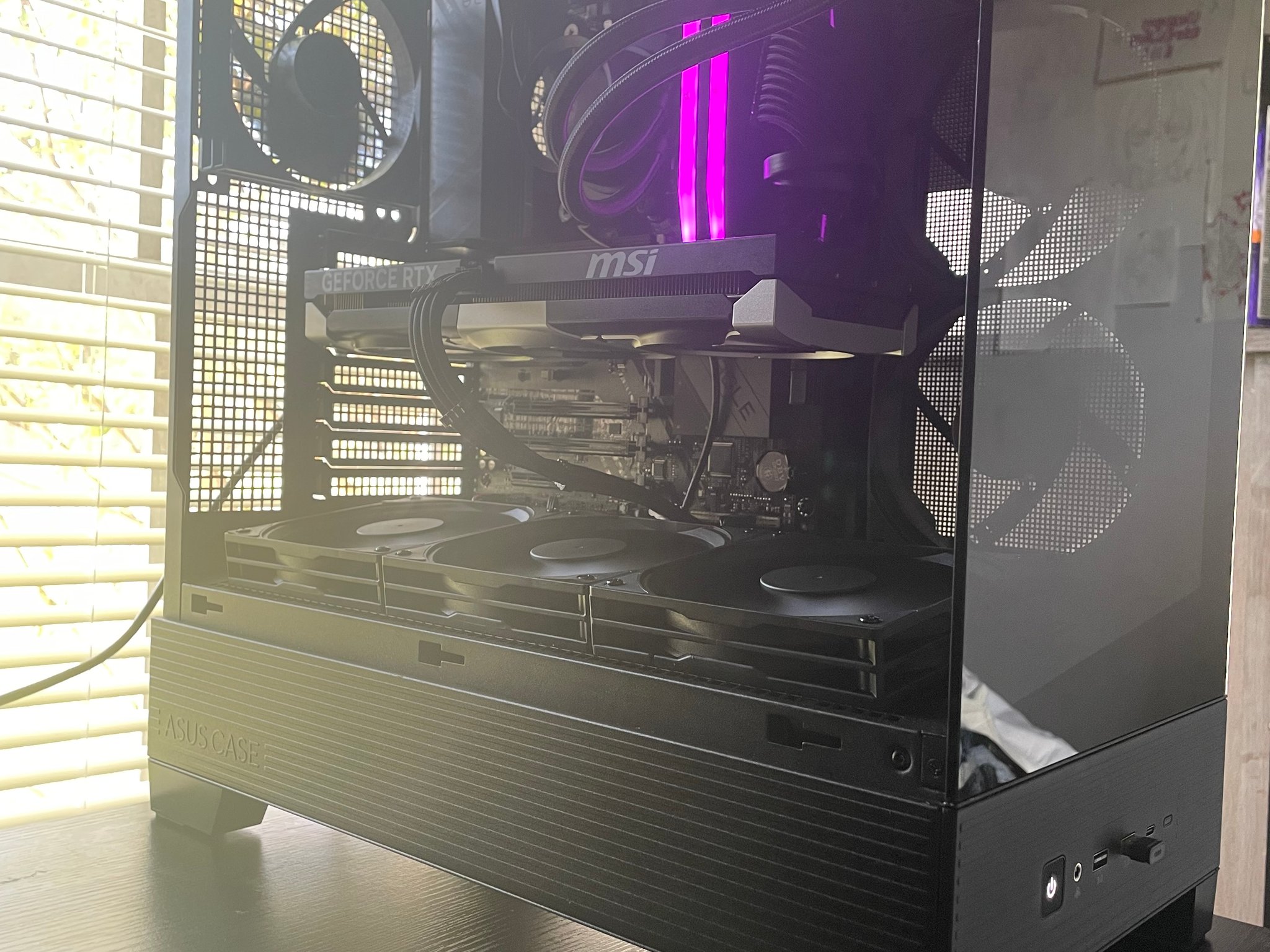 Insane Ryzen 5 8400f + RTX 5060 Gaming PC