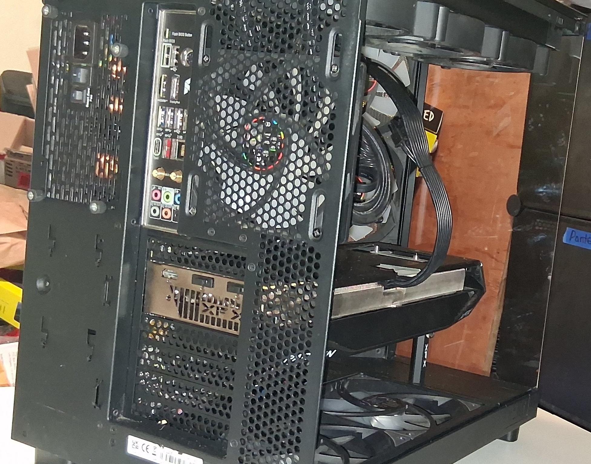 Custom Gaming PC – RX 9060 XT 16GB – i7-12700K – Liquid Cooled – Tested