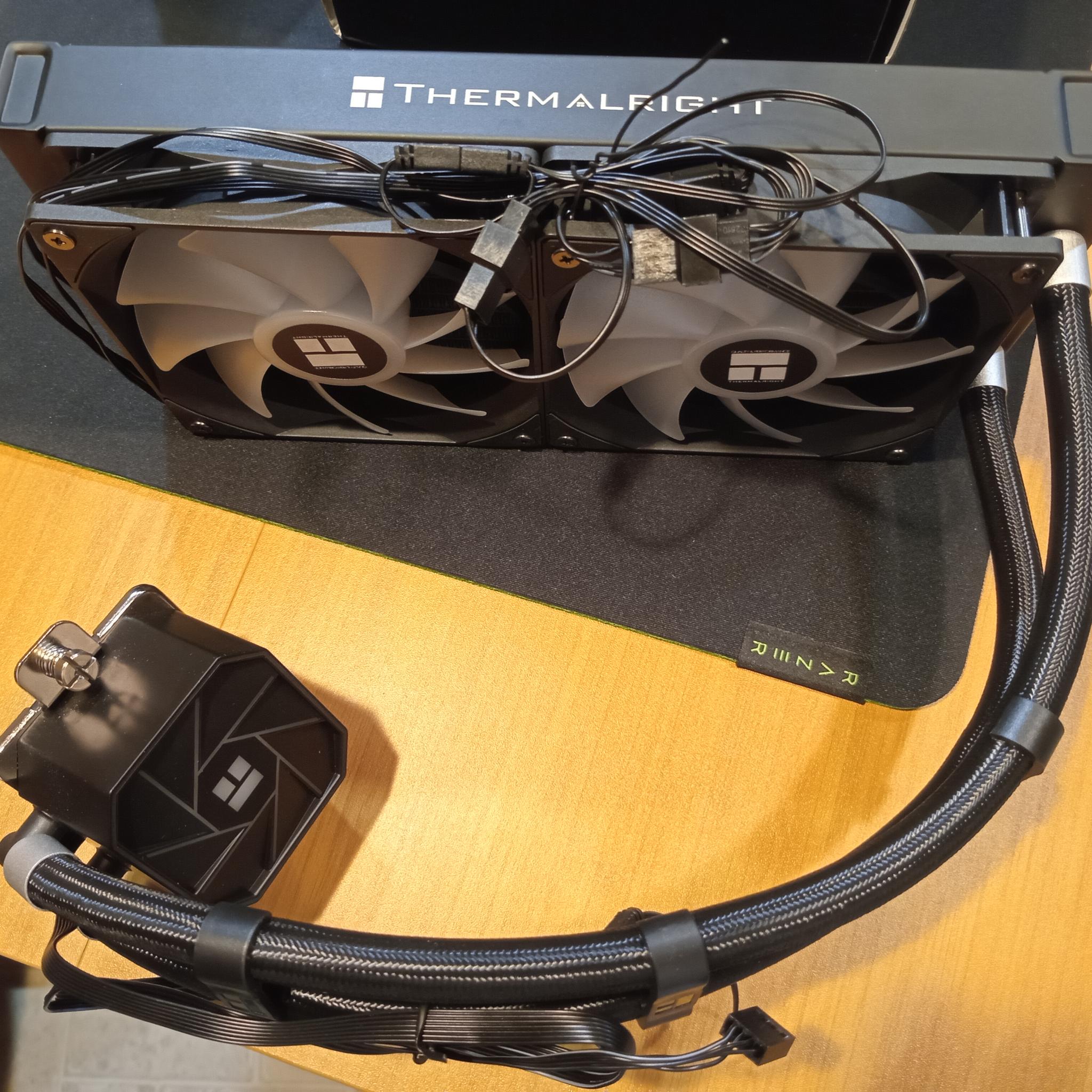 Thermalright Aqua Elite 240 V3 - ARGB