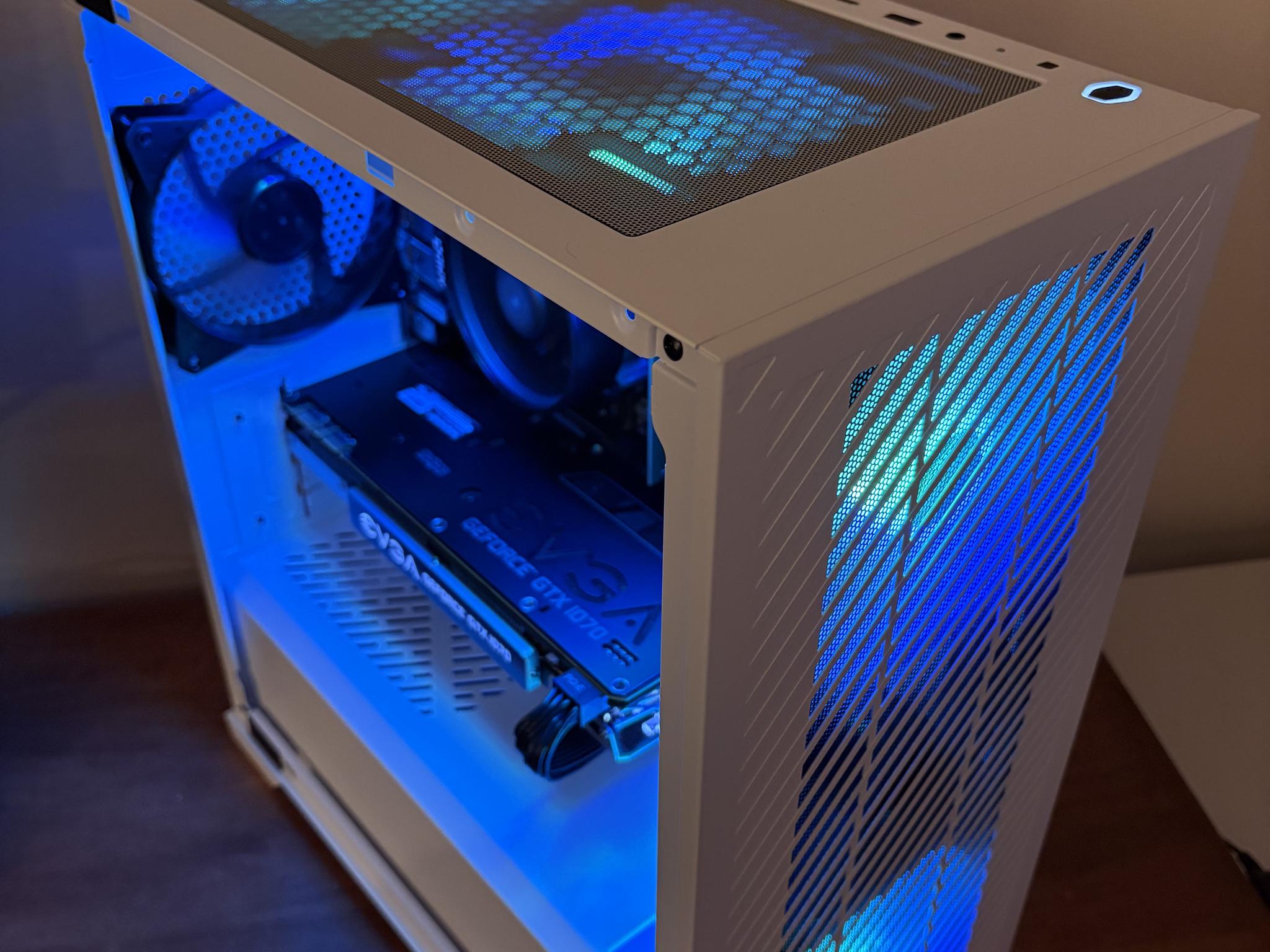 White & Black PC - Ryzen 3100 | GTX 1070 | 16GB DDR4 | 1TB NVMe SSD | WIFI 6E + BT 5.3 | Win11
