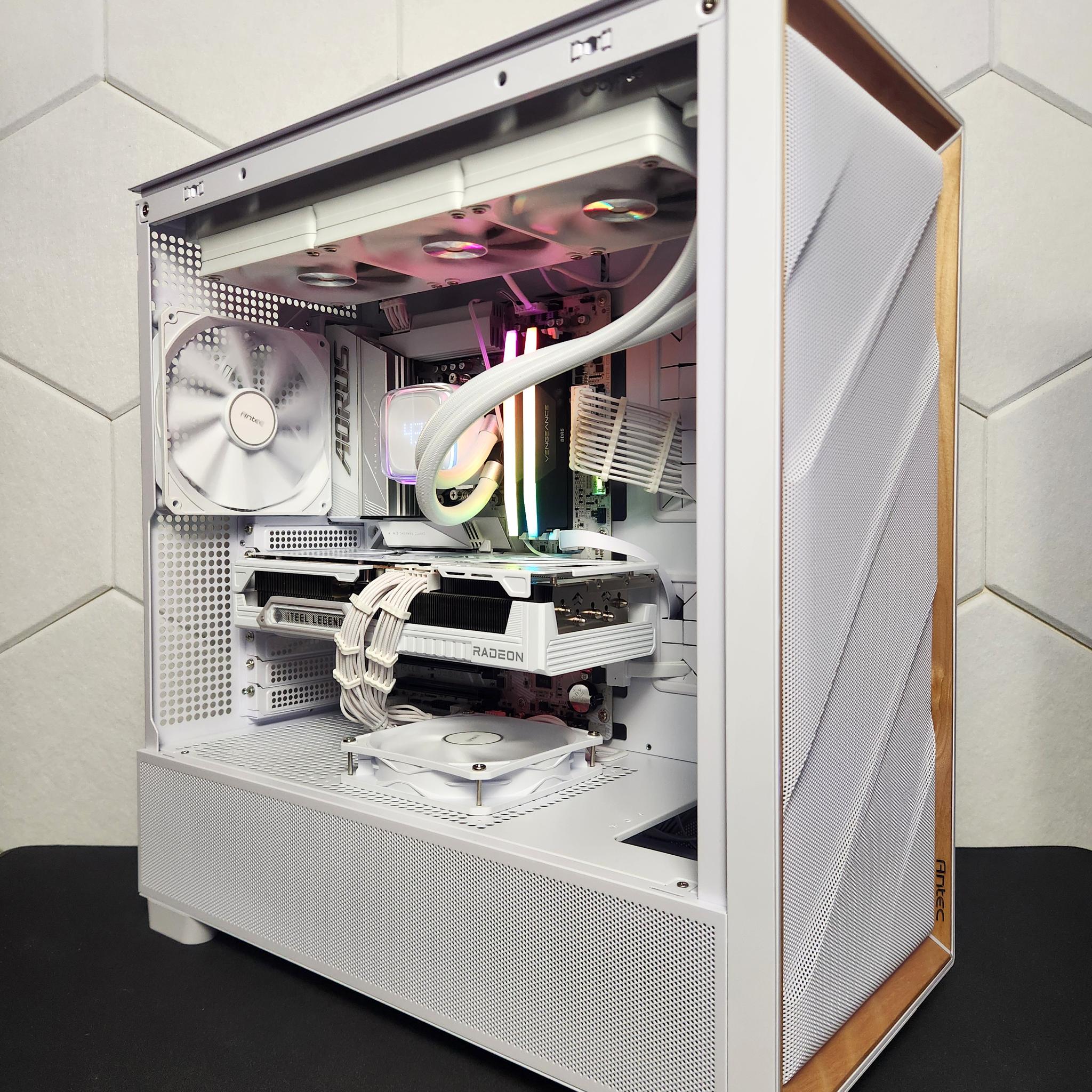 "Fenrir" RX 9070XT | Ryzen 7 7800X3D | 32GB DDR5 | 2TB SSD | Windows 11 Pro