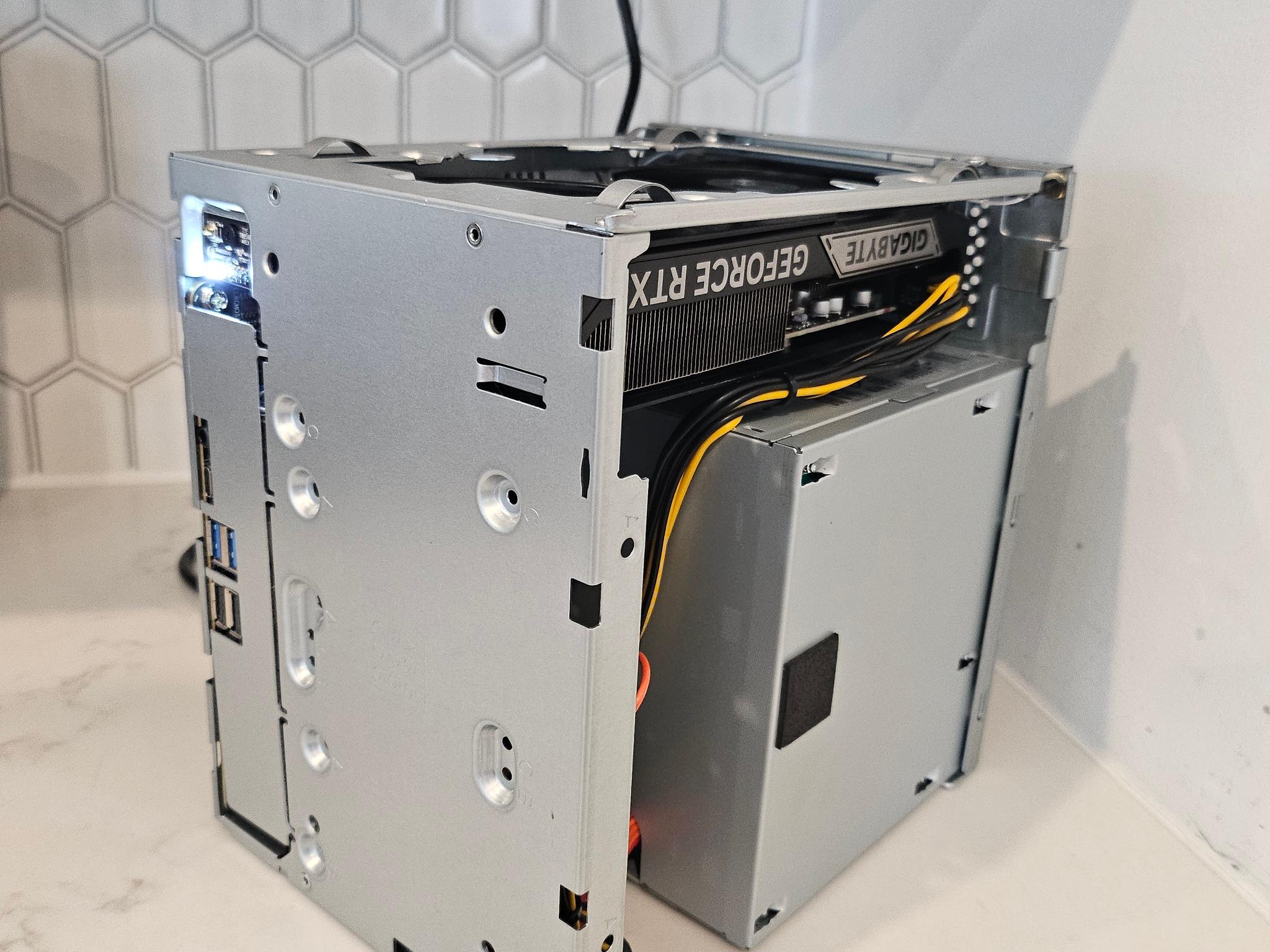 Gaming/Streaming ITX PC - R5 7600X/RTX 5060 TI 16gb