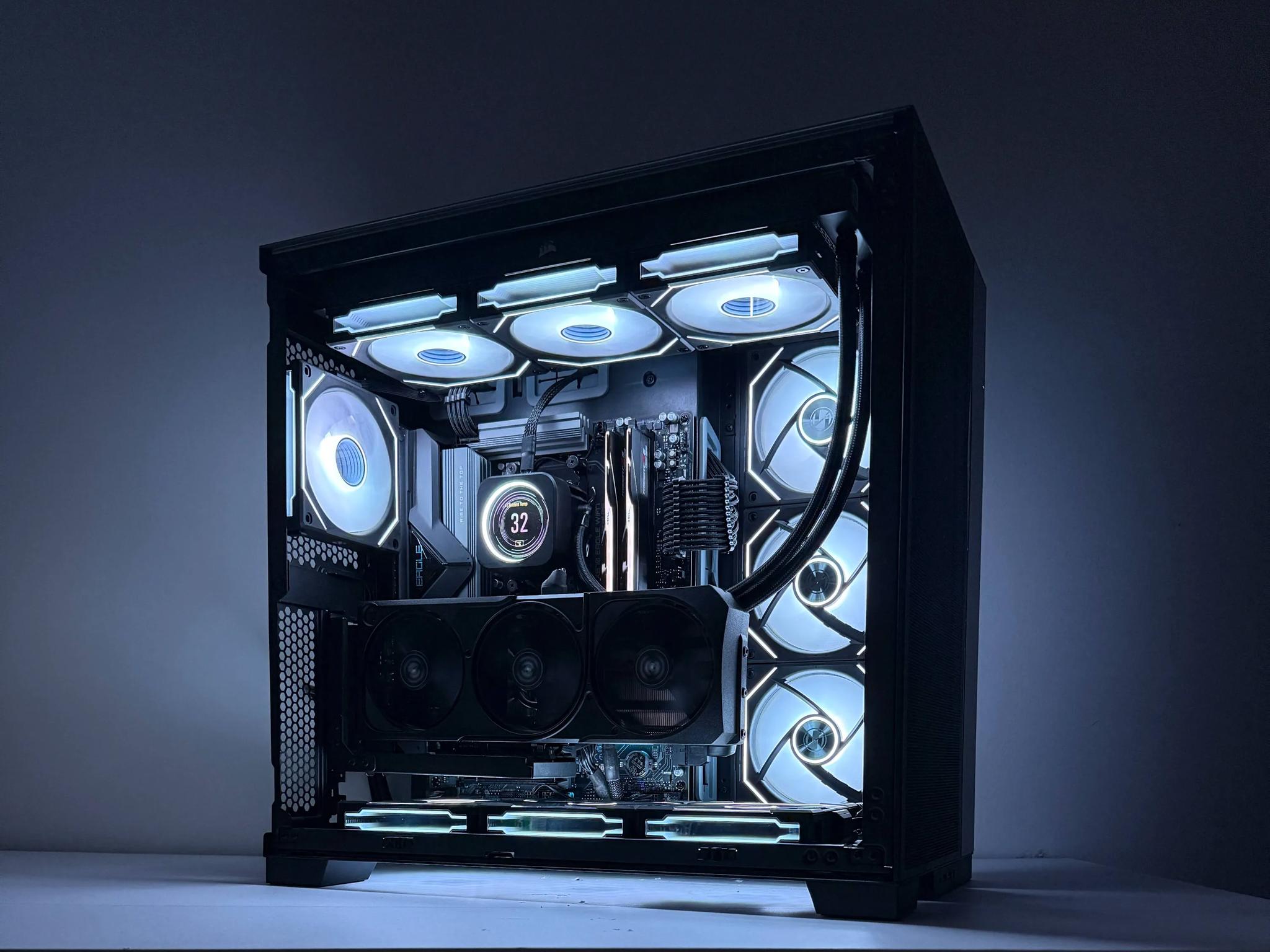 🧊ICEVEIL🧊    | 4k Streaming PC | Ryzen 7 9800X3D | MSI RTX 5070 Ti | 64GB DDR5 6000MHz