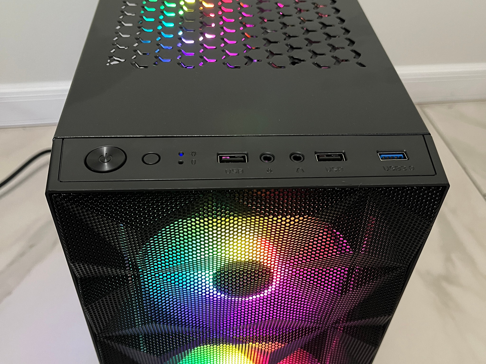 NVIDIA GTX 1650, Intel Core i3-10100, 12GB RAM, 870GB Storage, Gaming PC w/ Wi-Fi & BT