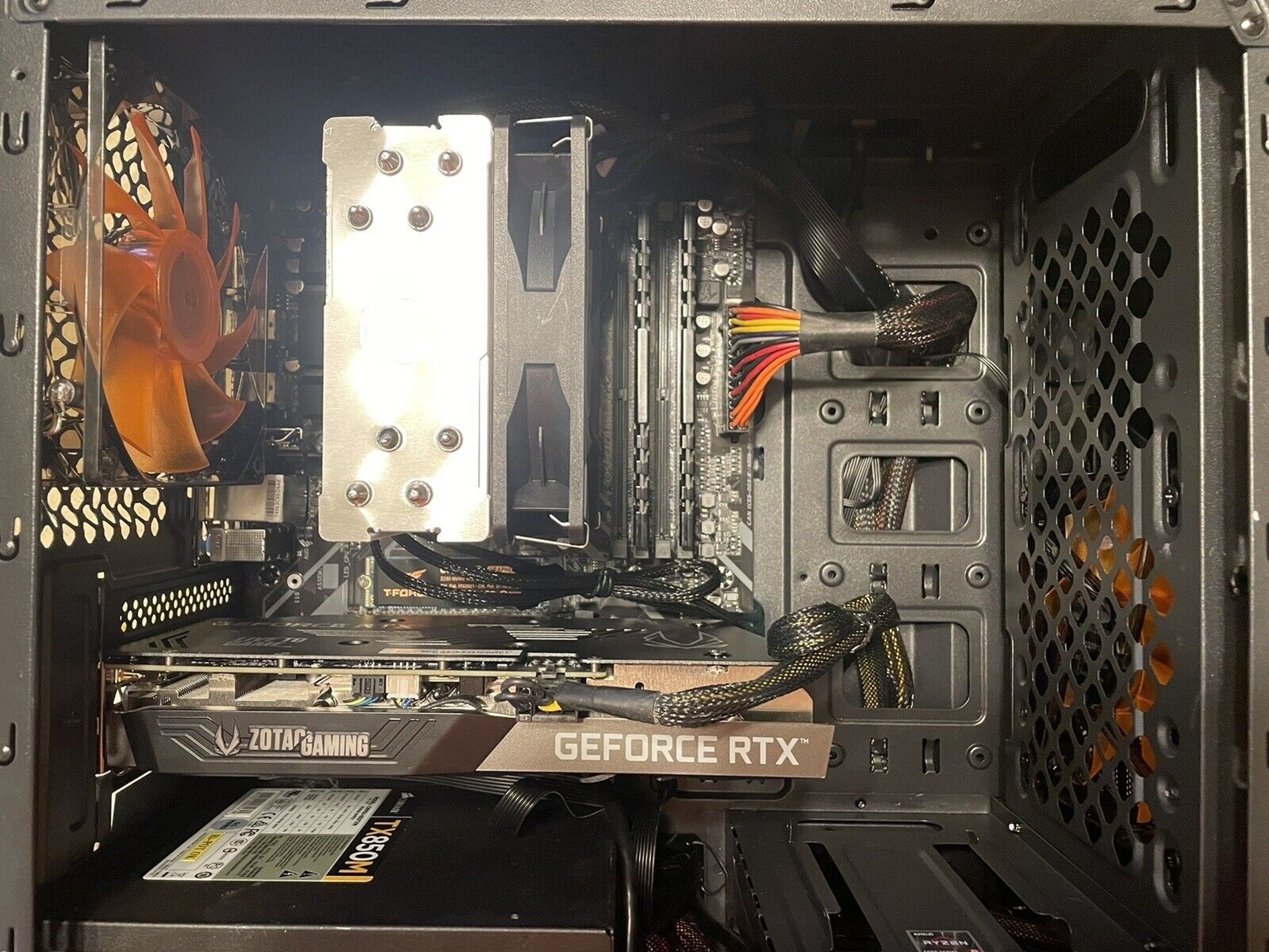 Amazing 1440p AMD Ryzen 5 5600 w/ RTX 3060 12GB Ray Tracing/DLSS 3.0 Gaming PC