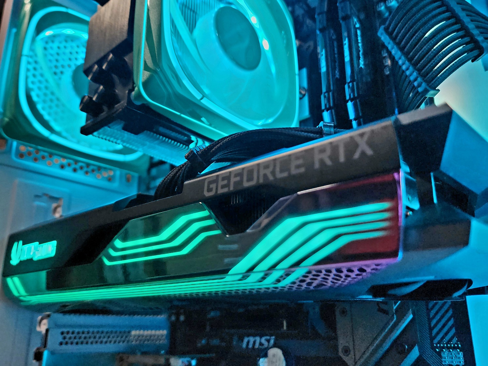 💎🤍💎 Zotac RTX 3070 // AMD Ryzen 7 3700X // OLOy 16GB 3200MHz