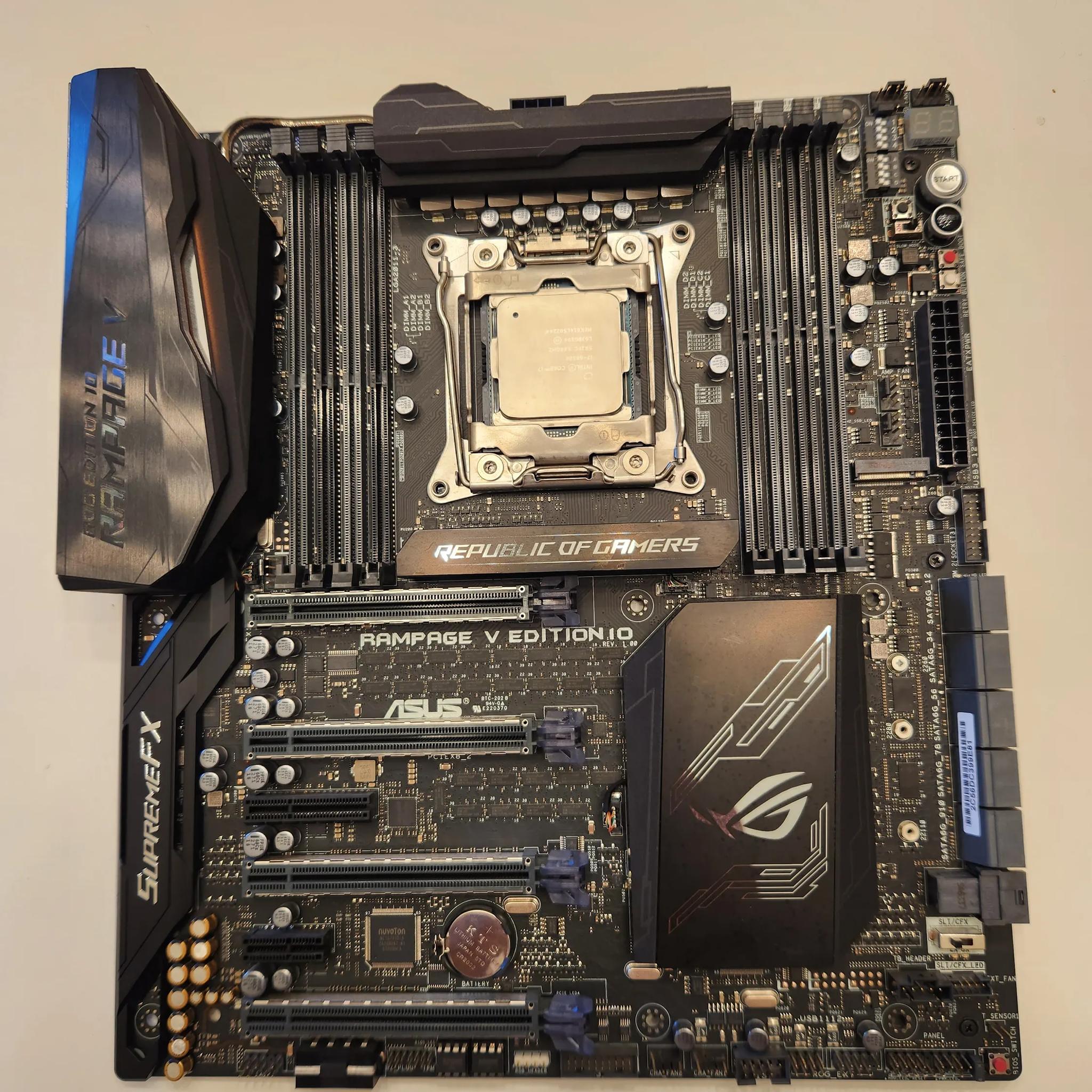 Asus ROG edition 10 rampage V w/ i7 6850k