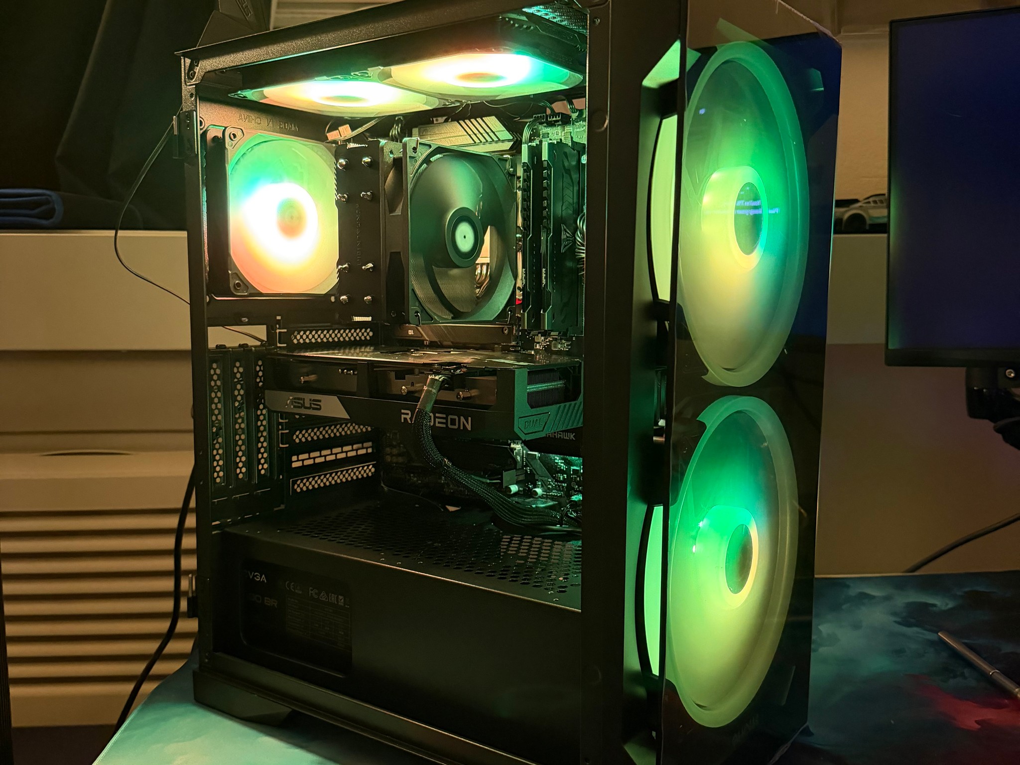 SPC1: Price 2 Performance AM4 Build! 5600X | 6600XT| 16GB DDR4 | 1.25TB Storage!
