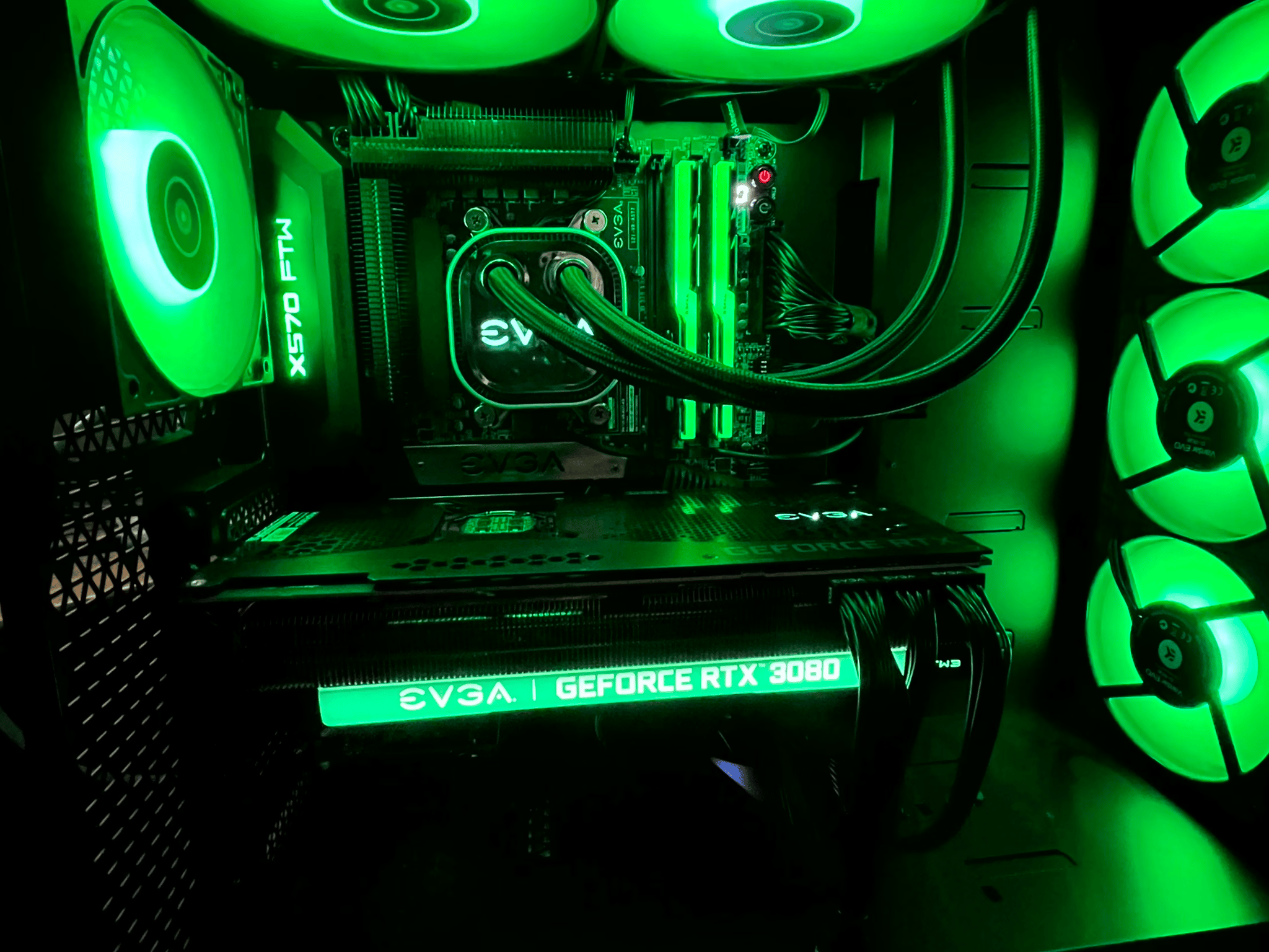 EVGA RTX 3080, Ryzen 7 5800X; 32G 3600Mhz RAM; EVGA AIO