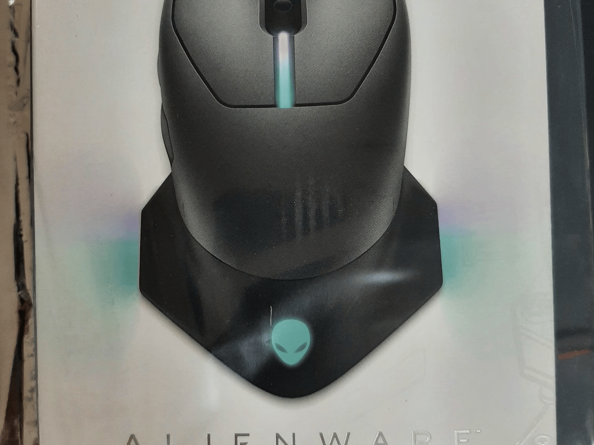 Alienware 610M Dark side of the moon 7 programmable button wired/wireless rechargeable gaming mouse 