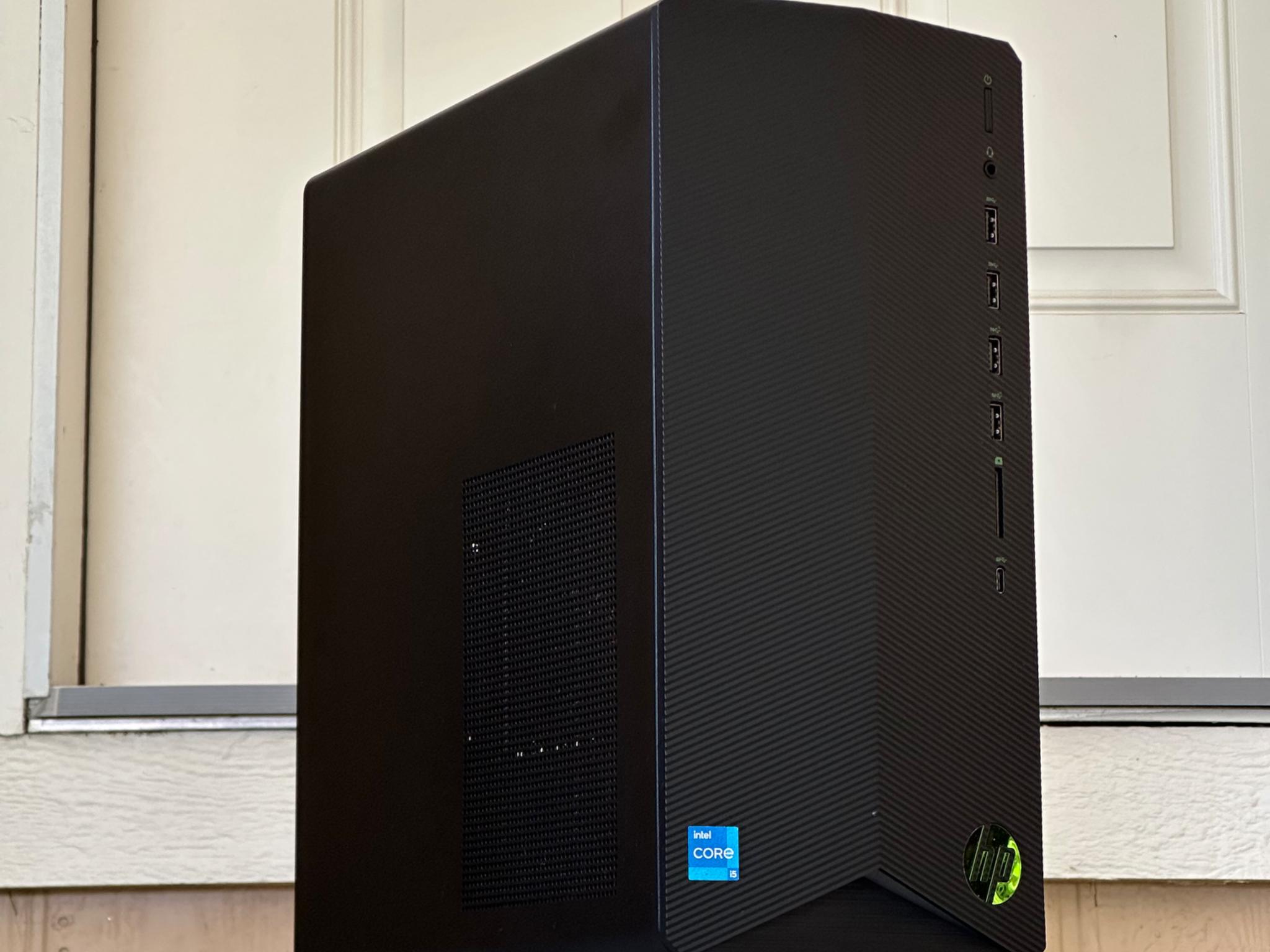 i5-11400 / GTX 1660 Super / 16GB DDR4 / 1256GB Storage / Windows 11