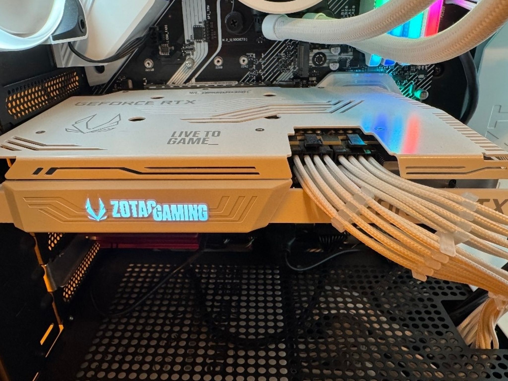 Zotac RTX 3070 8GB Twin Edge OC WHITE