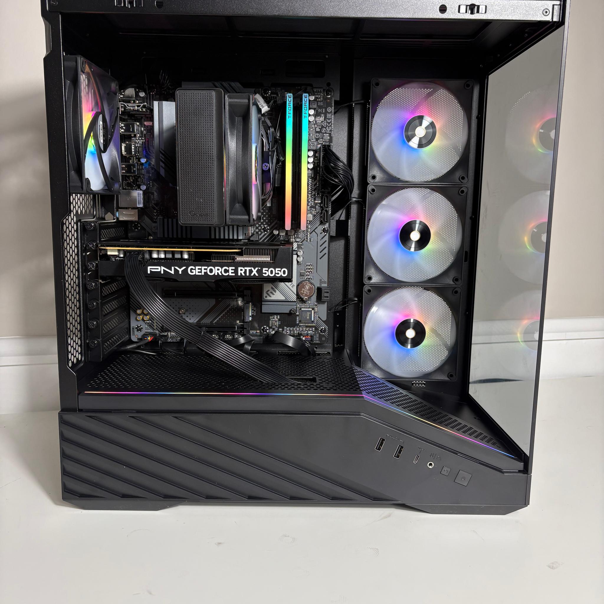 EXT View 70X Lite (V2) - Ryzen 5 5500, RTX 5050 8GB, 16GB DDR4 Ram, 1TB SSD