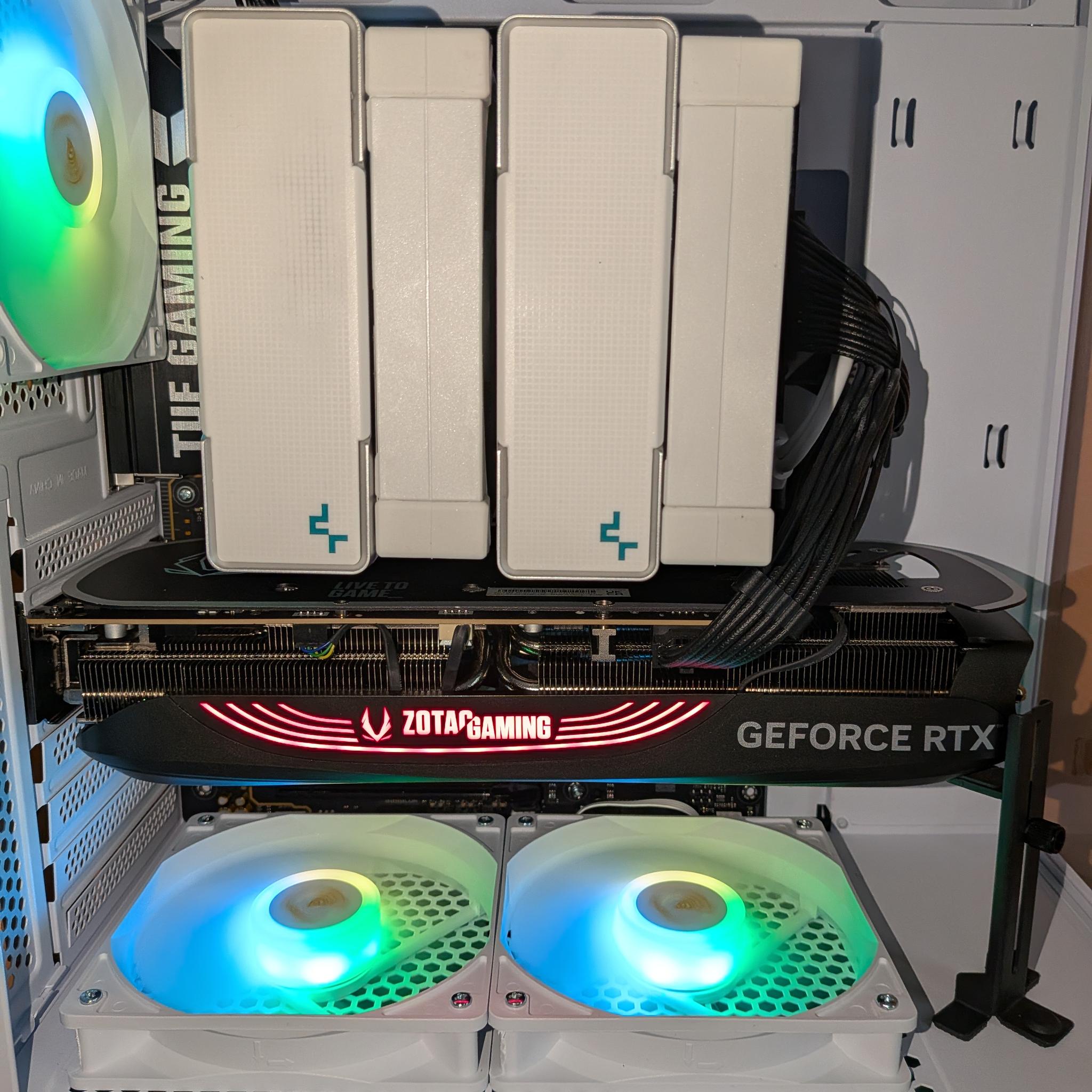 Ryzen 7 8700F | RTX 4080 Super | 32GB DDR5 | 2 TB NVMe | 850W Gold