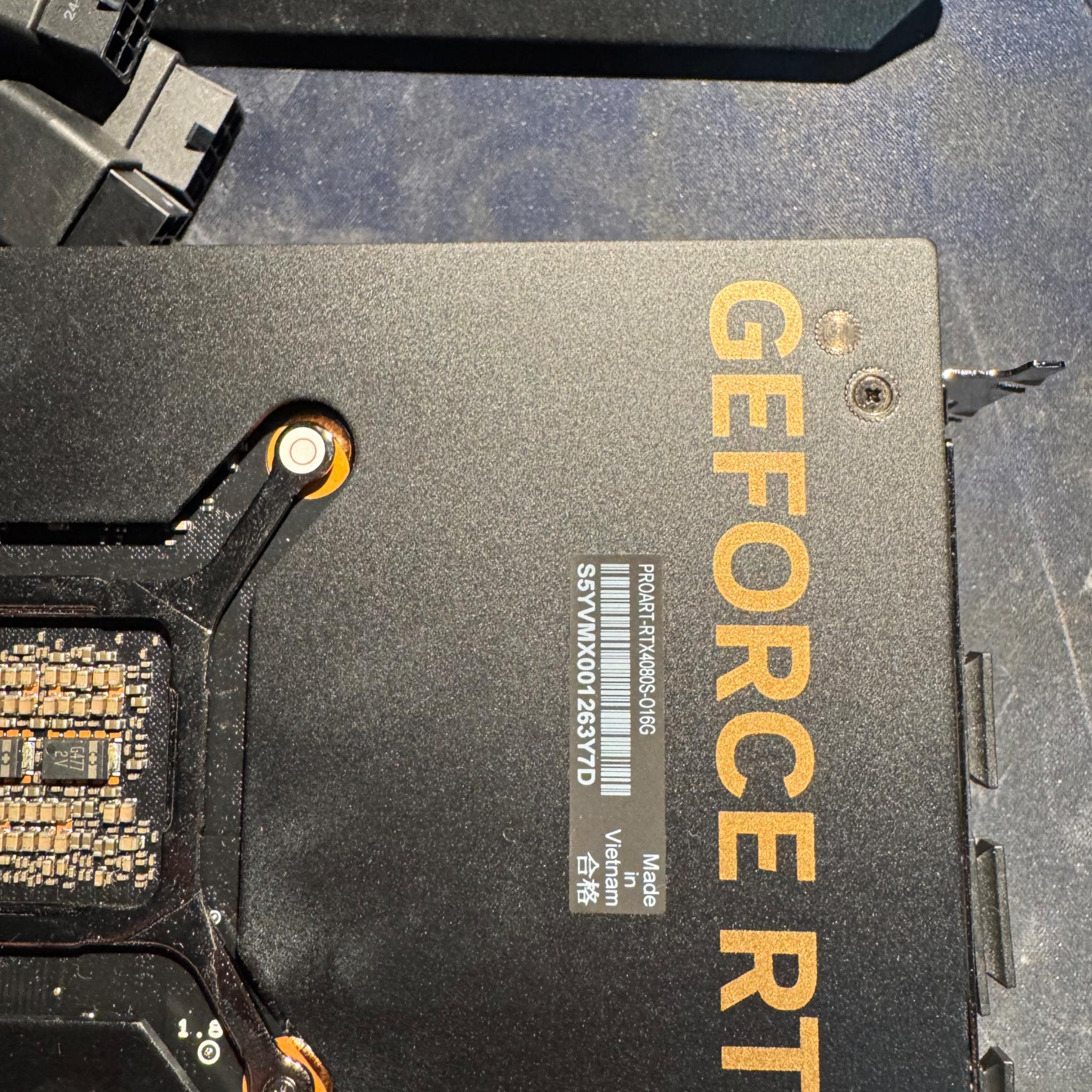 Rtx 4080 super Asus proart