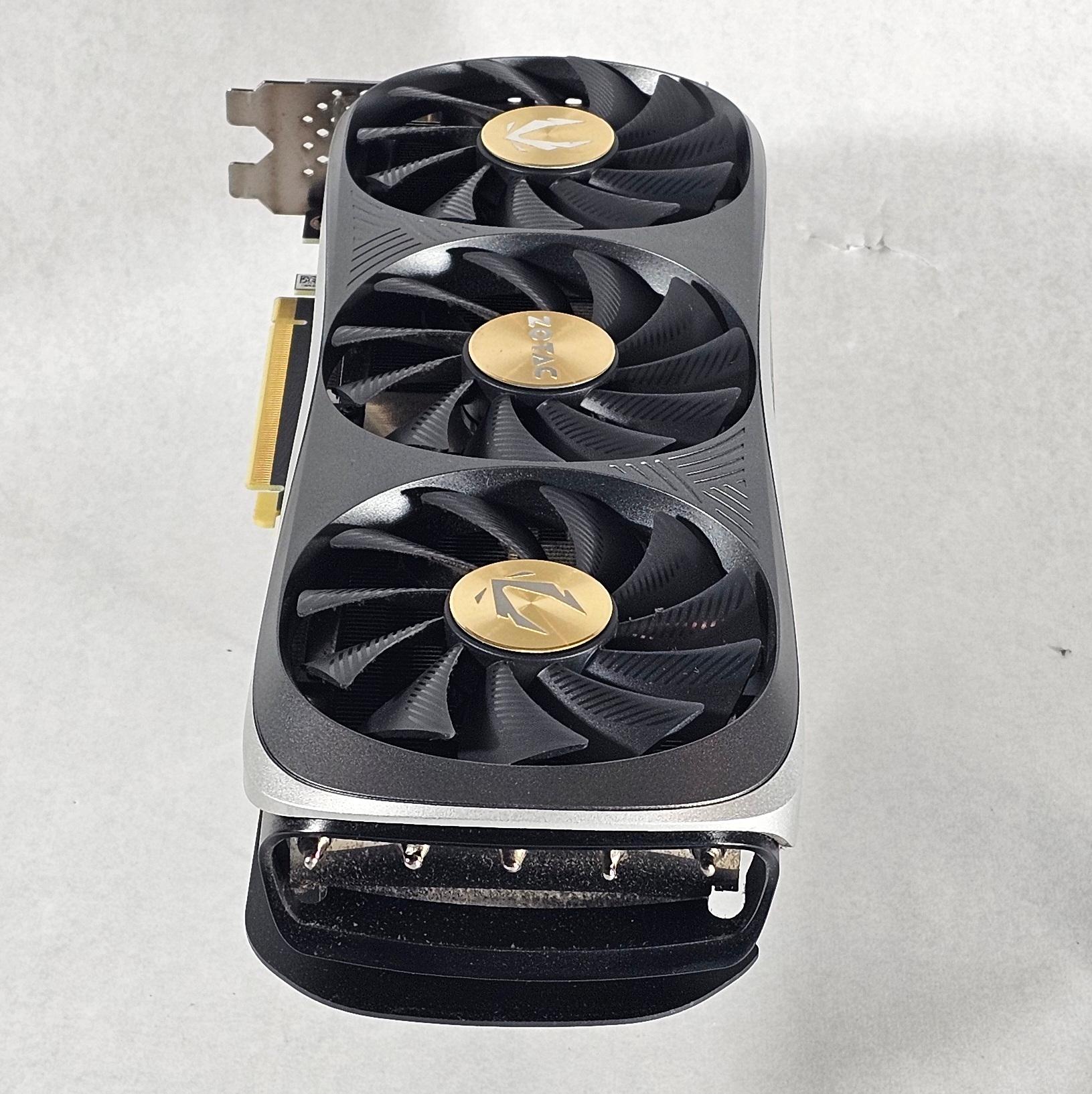 RTX 4070 Ti ZOTAC Gaming 12GB