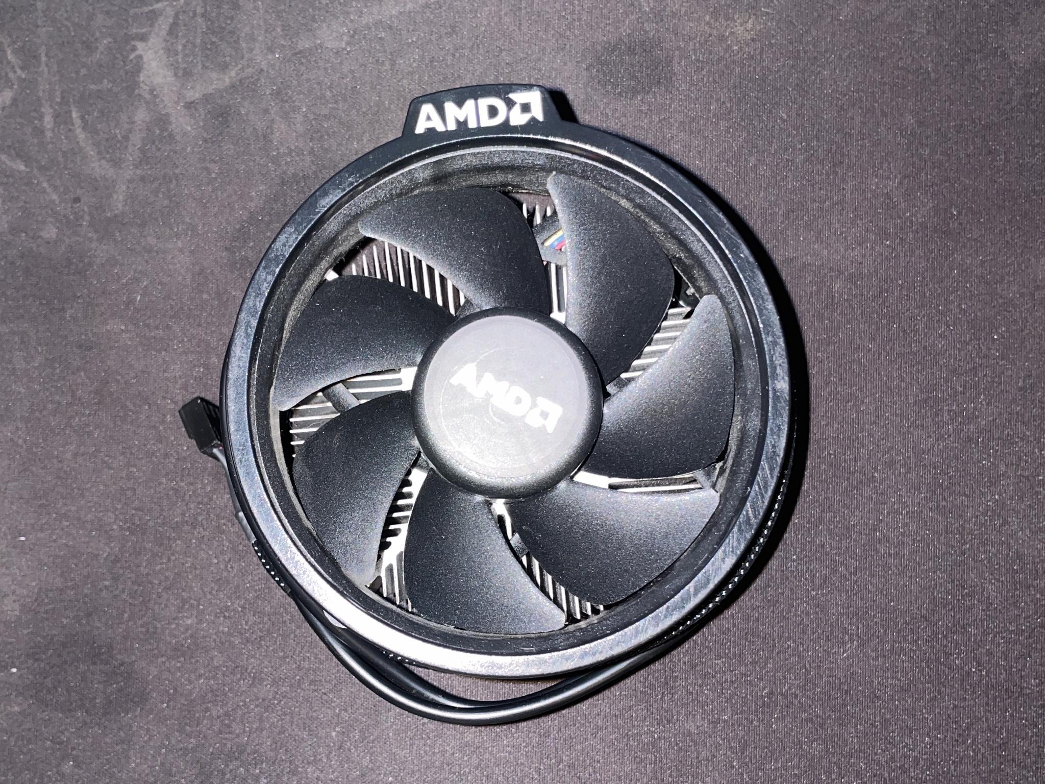 AMD Ryzen 5 3600x 6 Core, 12 Thread Processor w/ AMD Wraith CPU Cooler